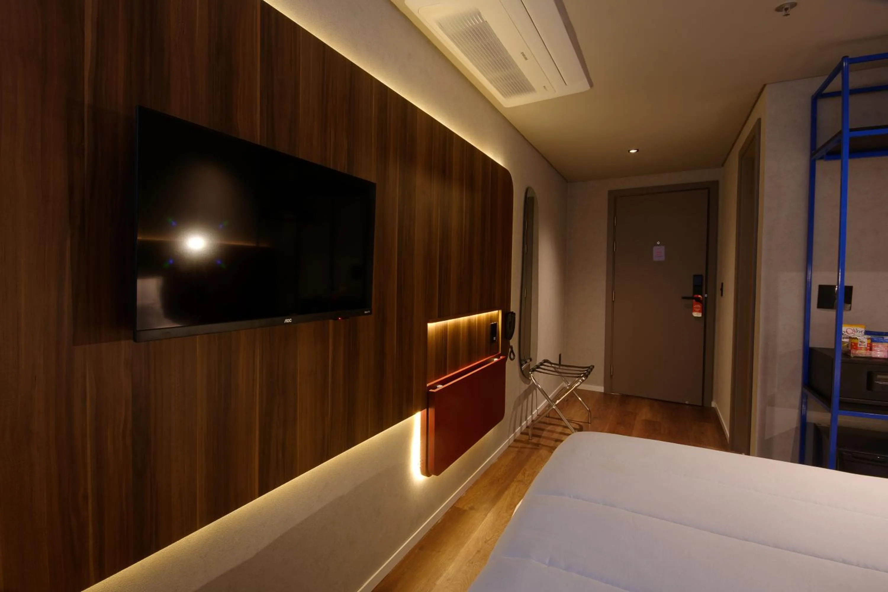 Bed in Golden Tower Express Nações Unidas by Fênix Hotéis