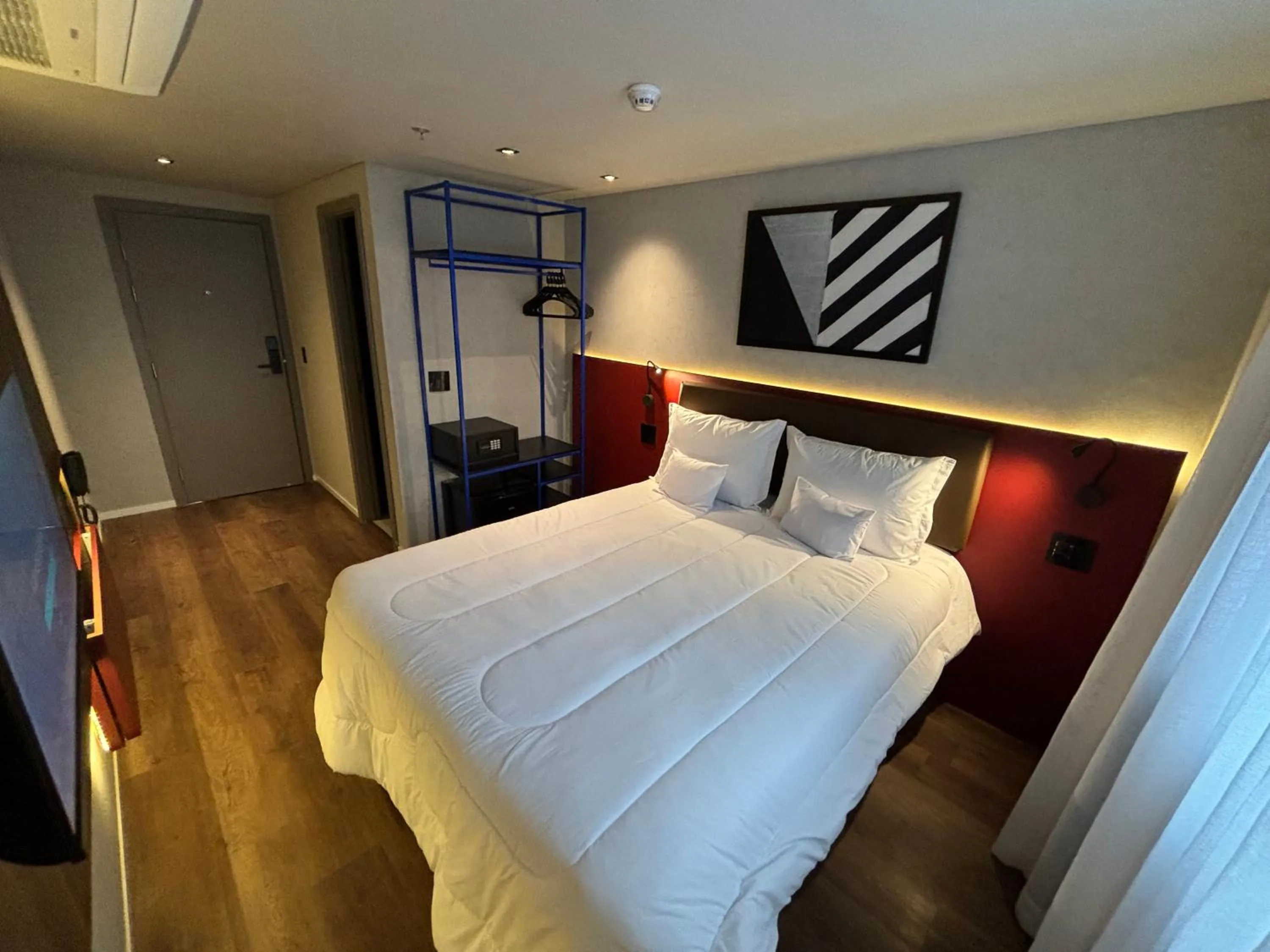 Bed in Golden Tower Express Nações Unidas by Fênix Hotéis