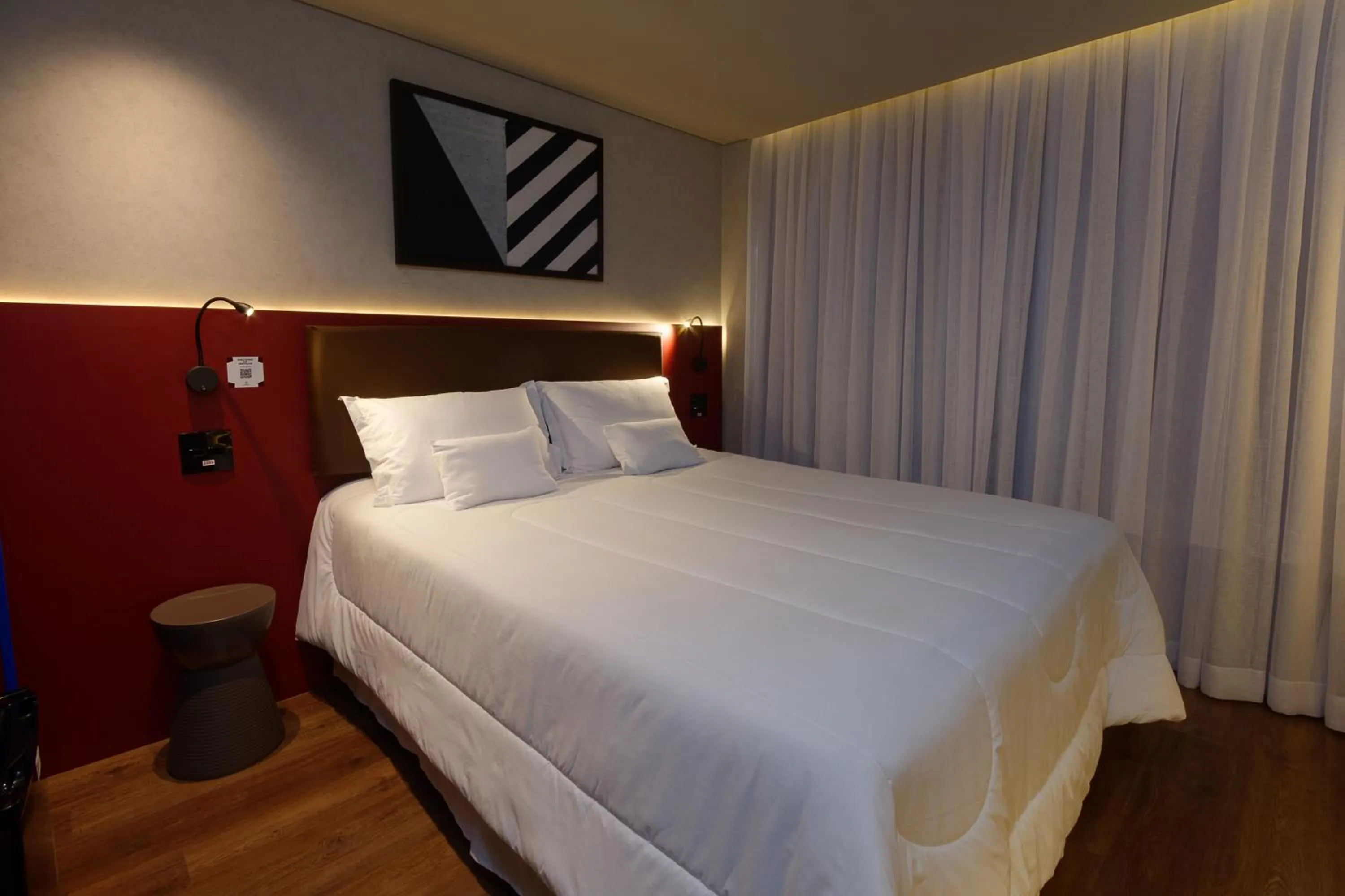 Bed in Golden Tower Express Nações Unidas by Fênix Hotéis