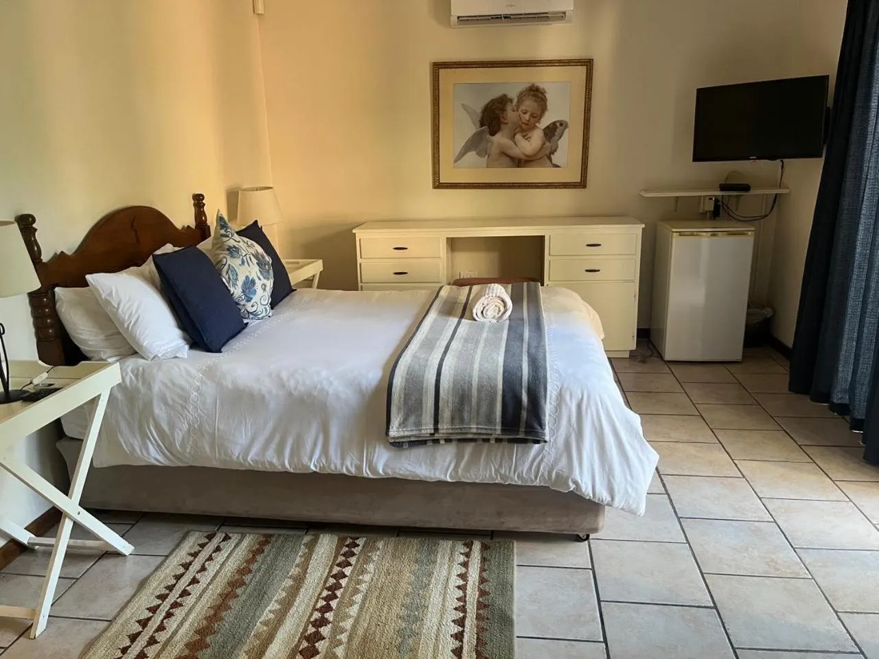 Bed in The Guest House Pongola