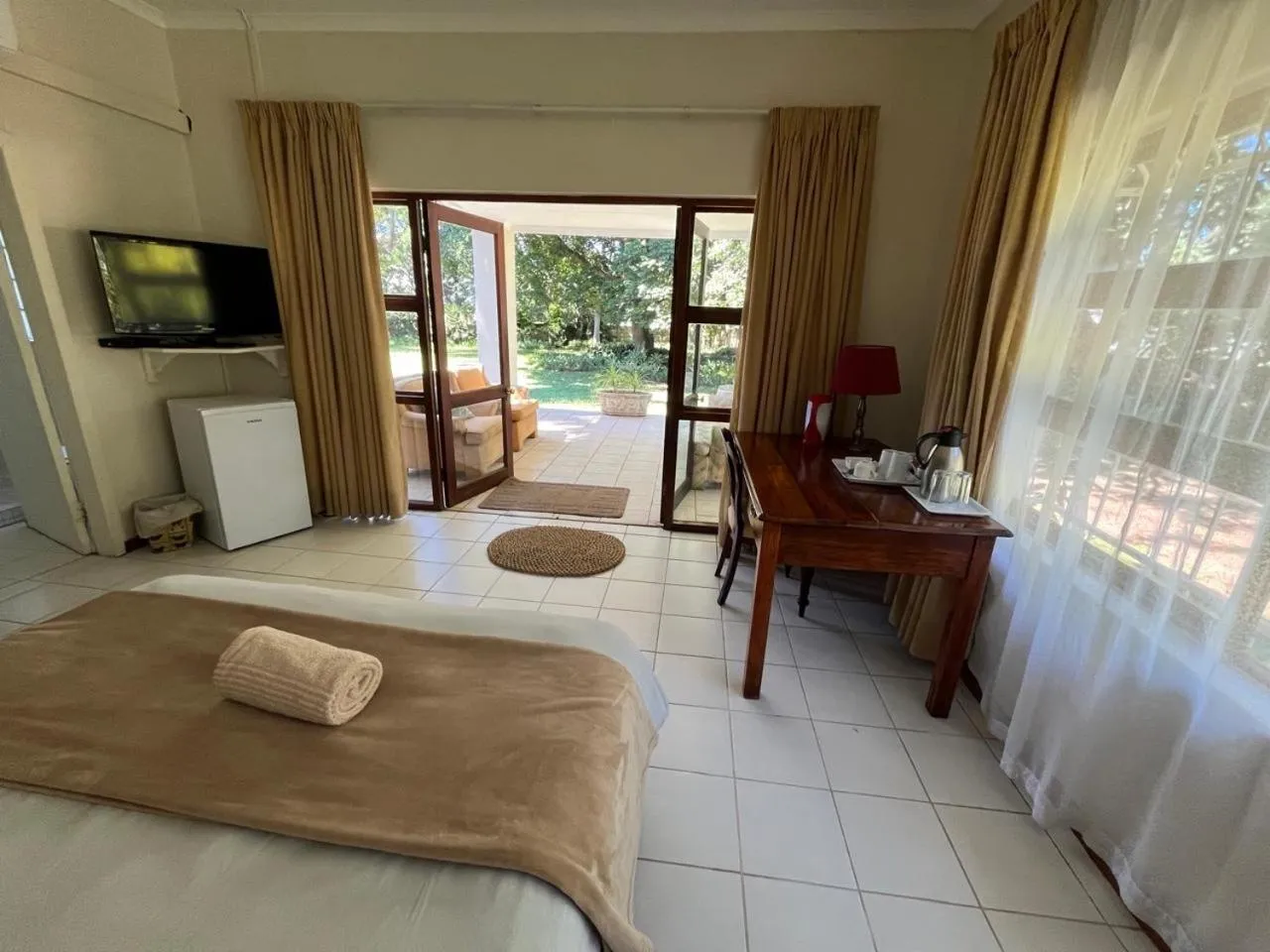 Bed in The Guest House Pongola