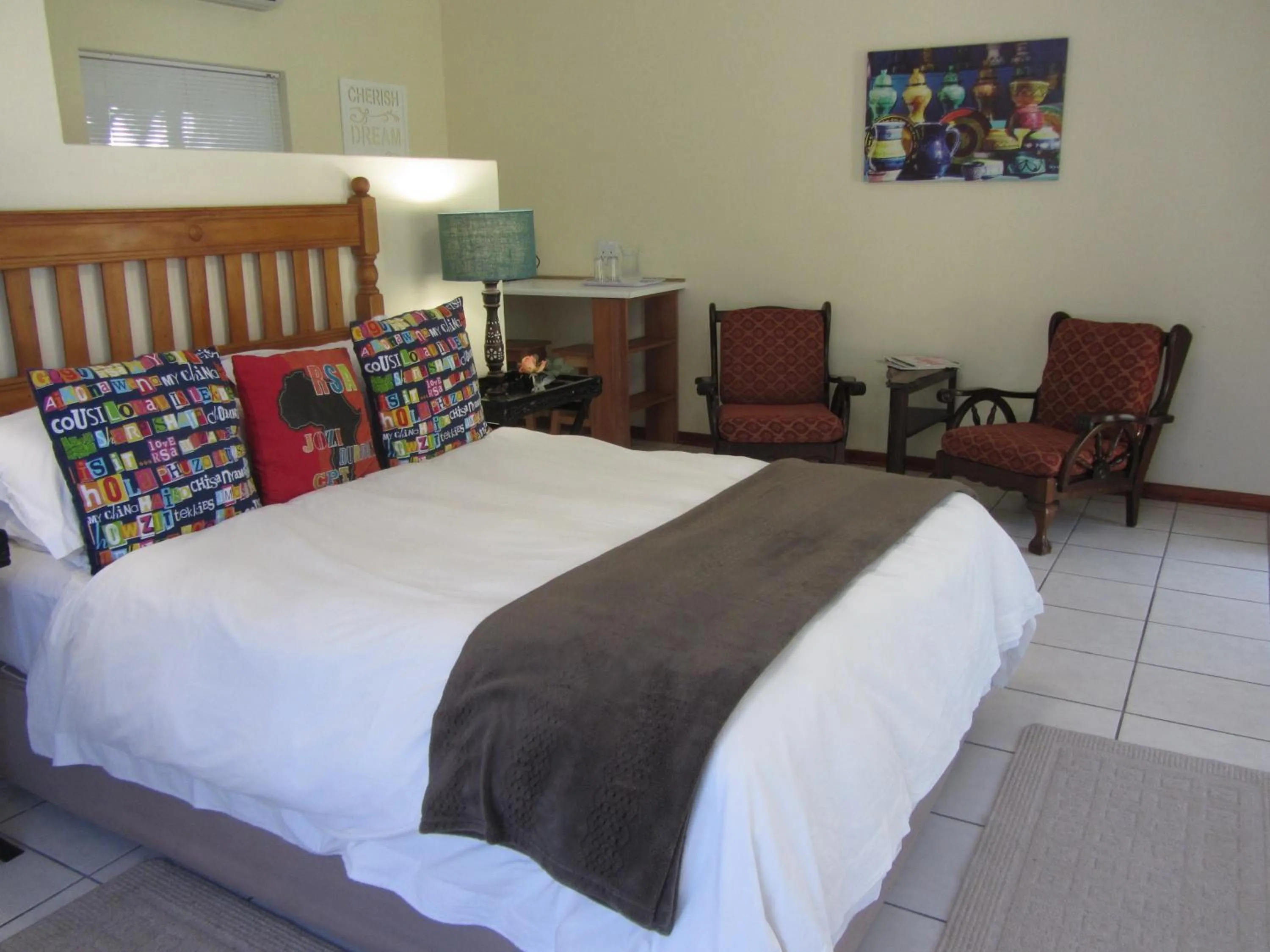 Bed in The Guest House Pongola