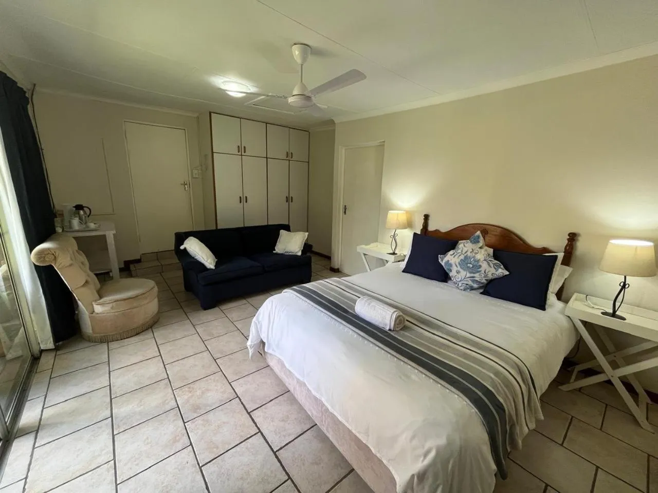 Bed in The Guest House Pongola