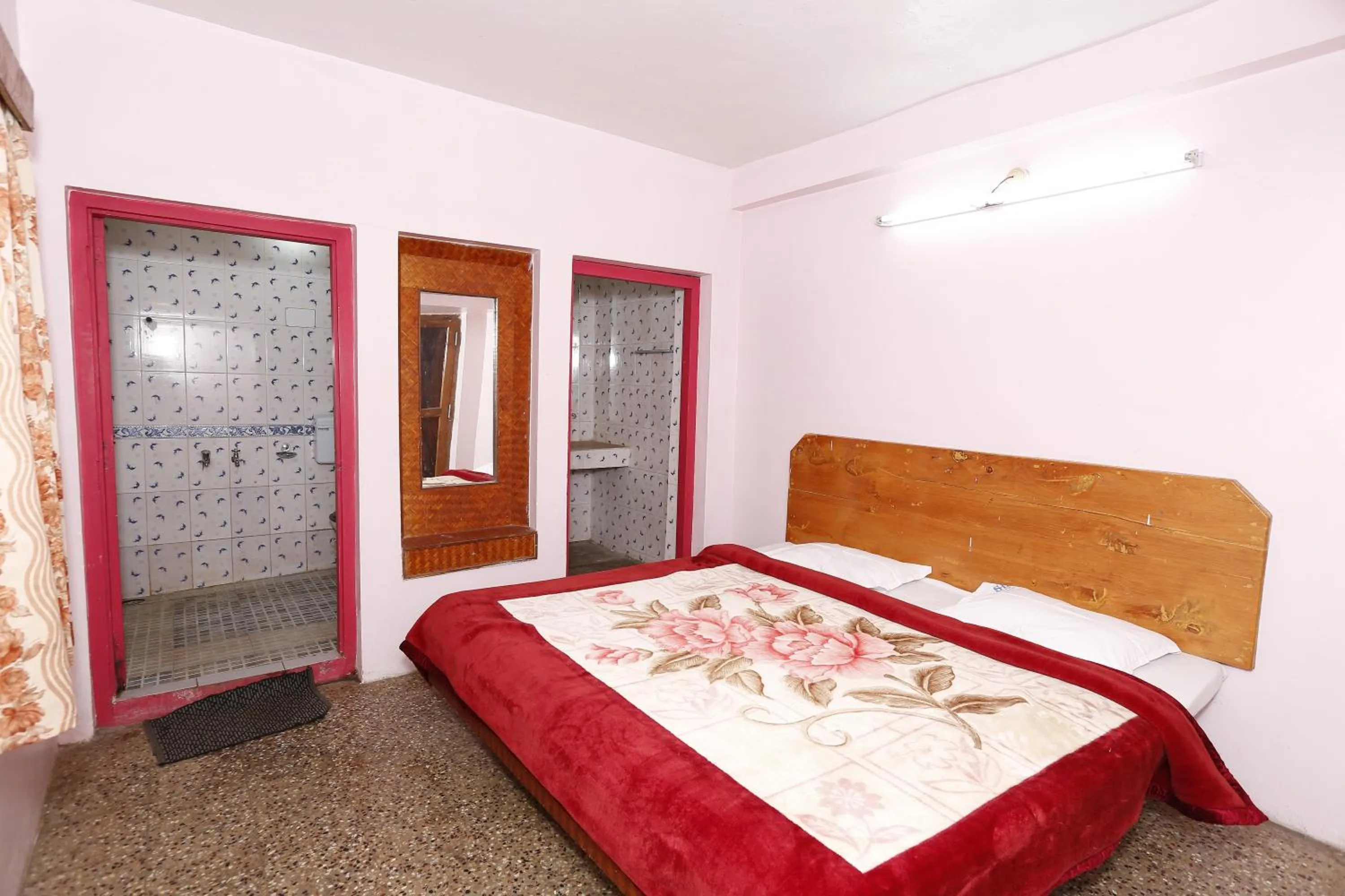 Bedroom, Bed in Hotel Sri Balaji