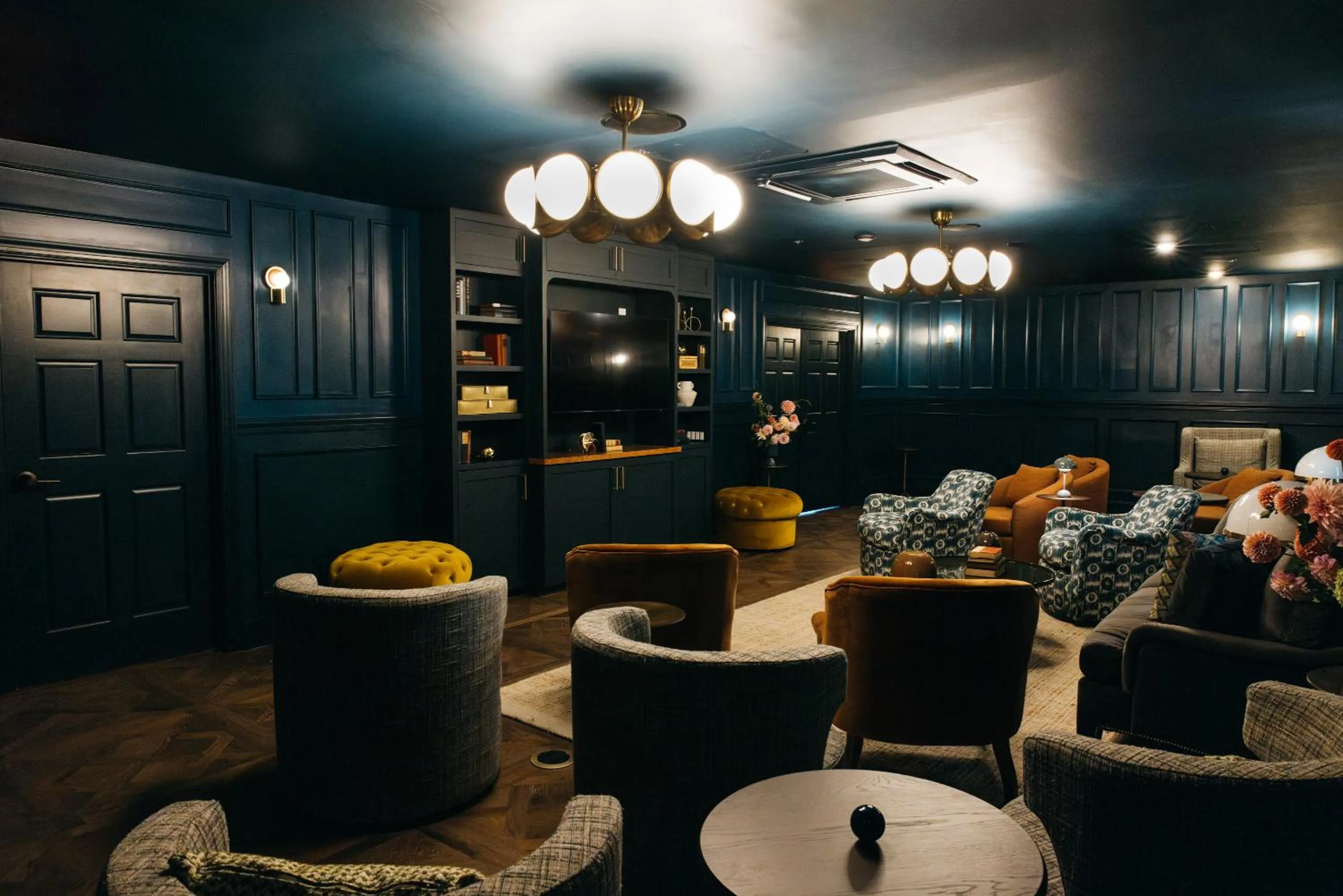 Restaurant/places to eat in Hotel Granada, a Design Hotel