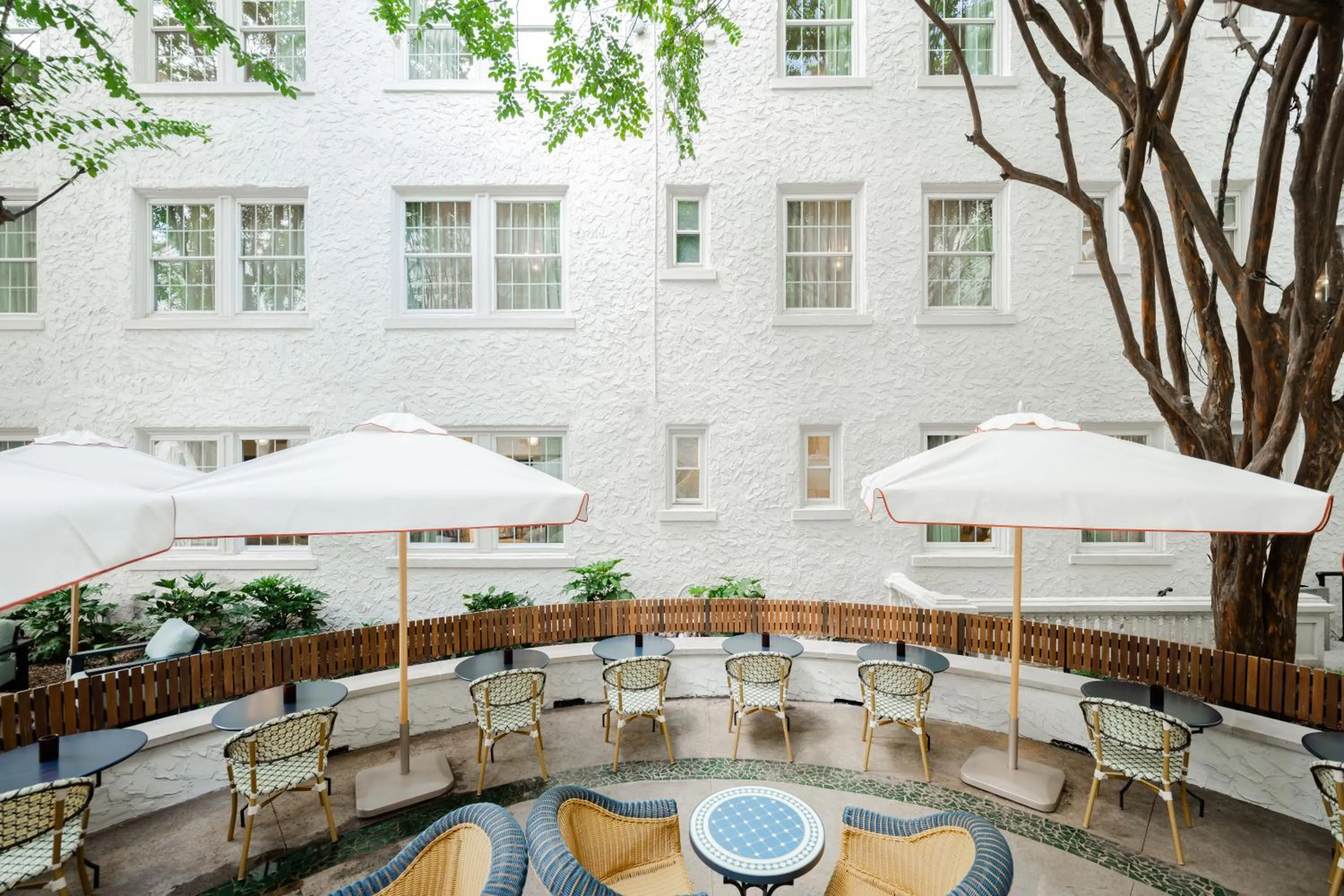 Restaurant/places to eat in Hotel Granada, a Design Hotel