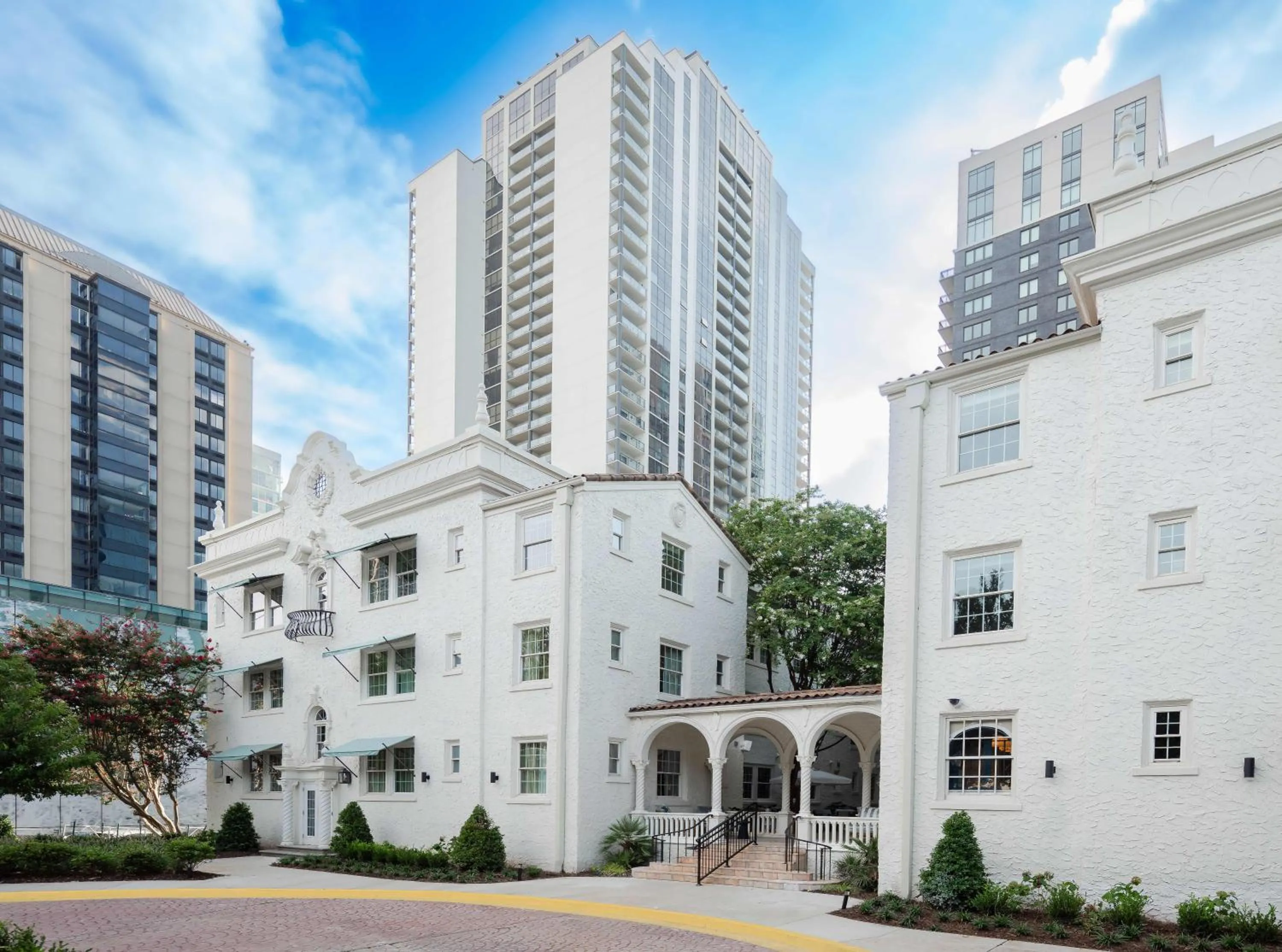 Property building in Hotel Granada, a Design Hotel