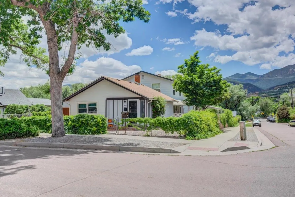 Modern Cottage 1BDComfy Home In Old Colorado