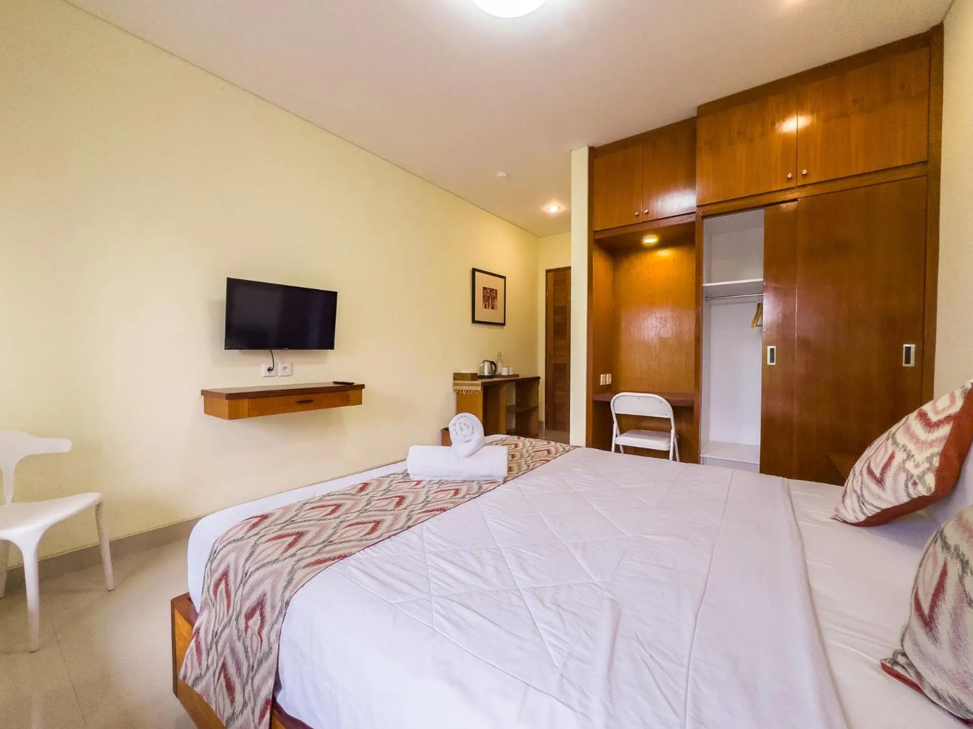 Bedroom, Bed in Ananda's Sanur by ABM