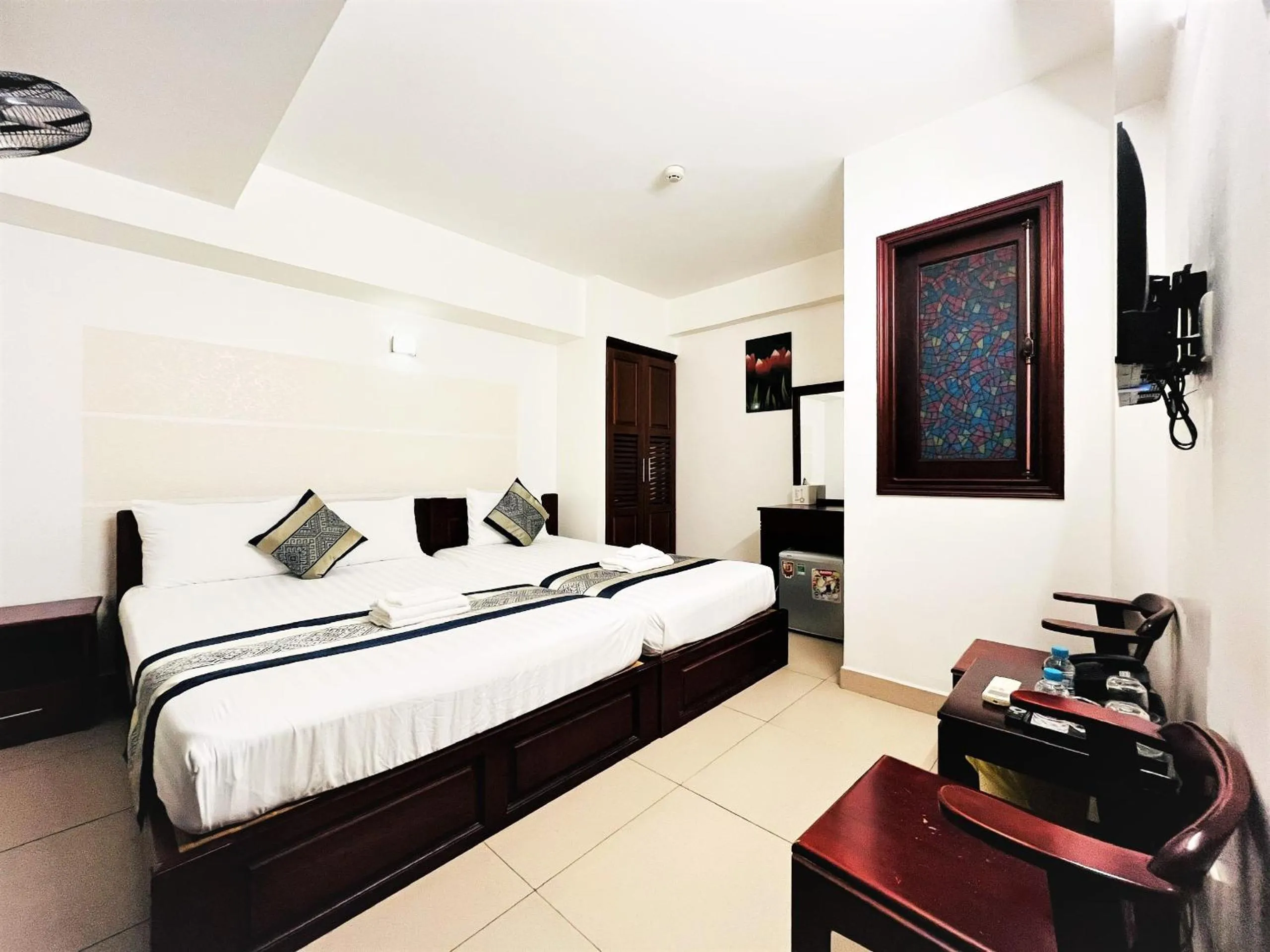 Bed in DINH DINH 2 AIRPORT HOTEL