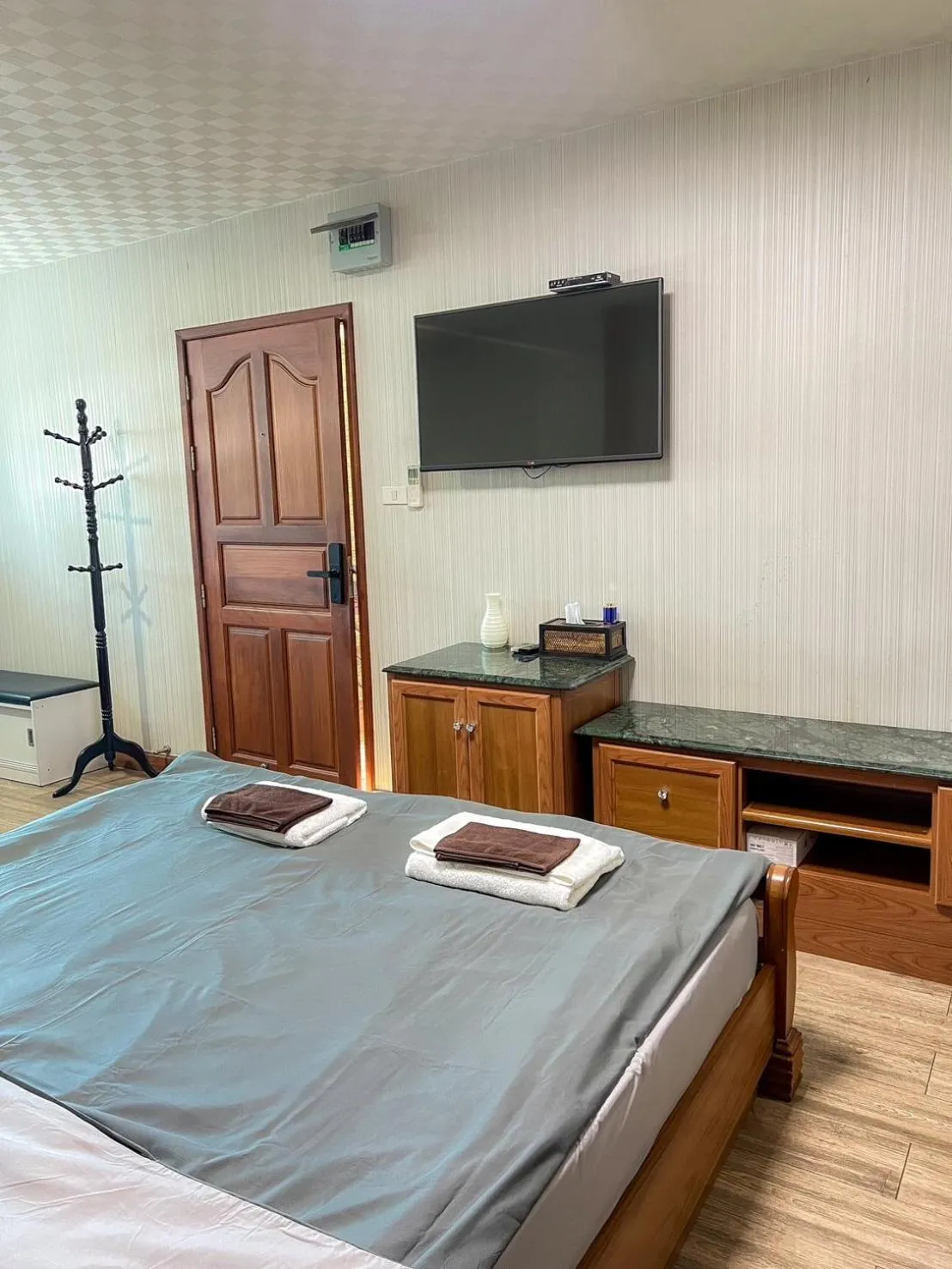 Silom Dynasty Hostel