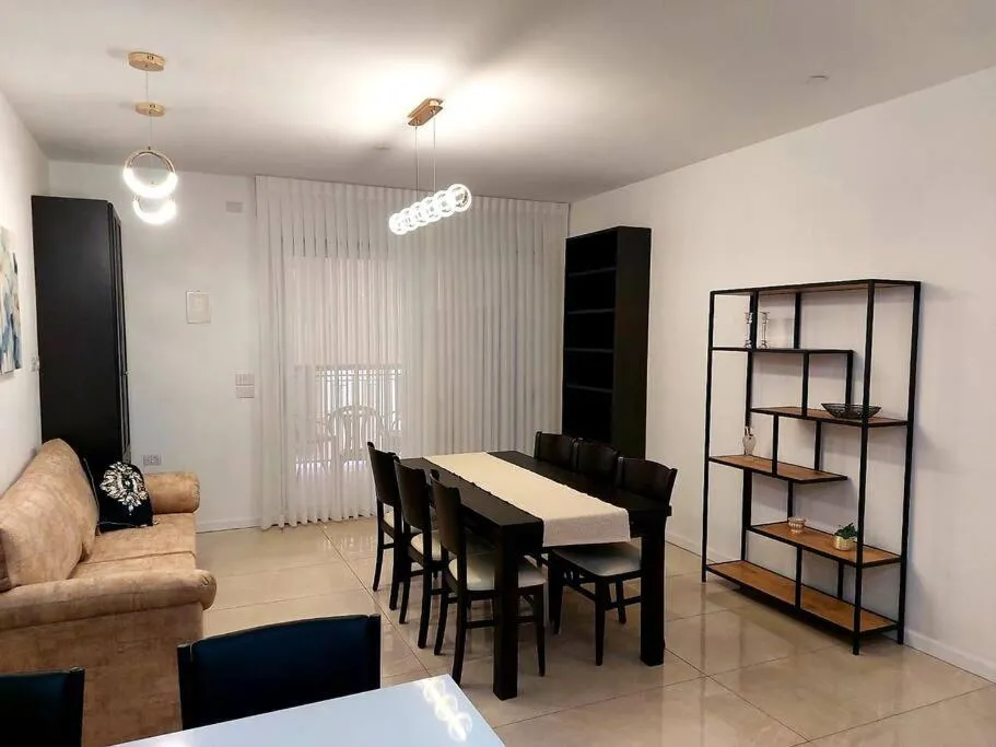 1 BR Apartment in Jerusalem Estates with Mamad