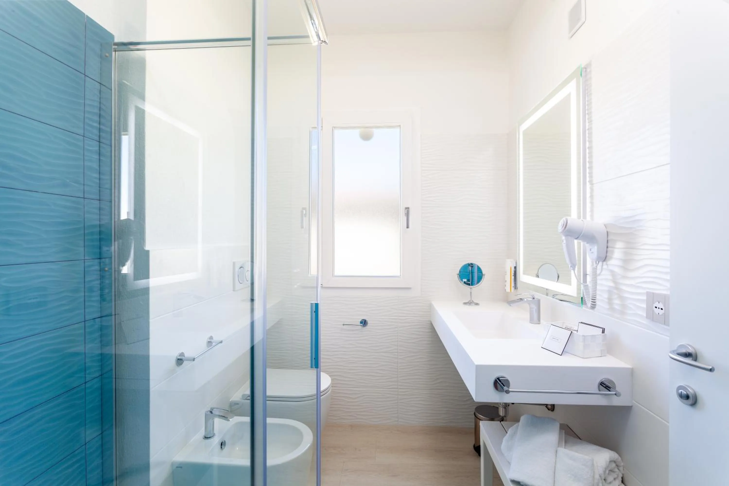 Bathroom in Glorian Hotel