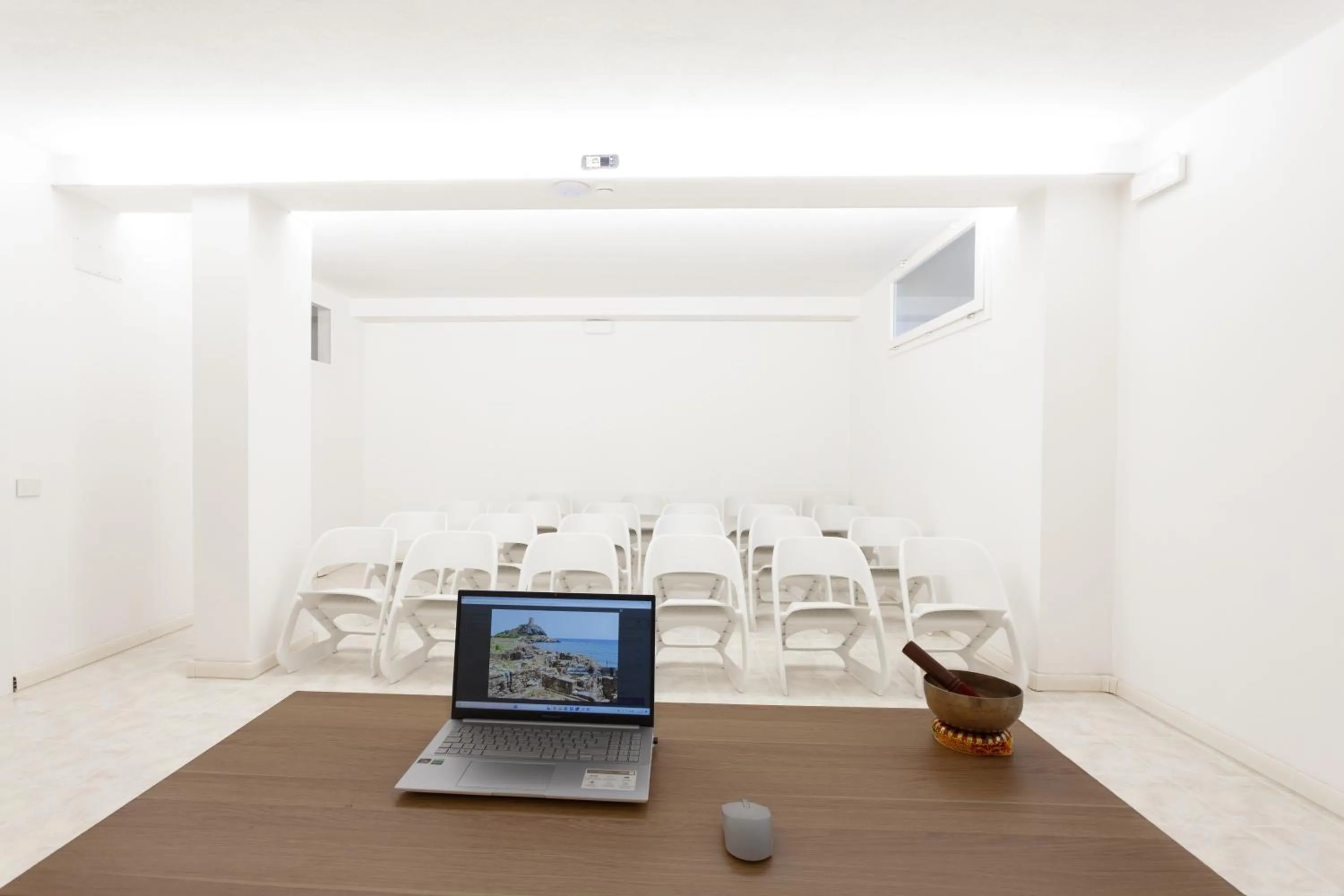 Meeting/conference room in Glorian Hotel