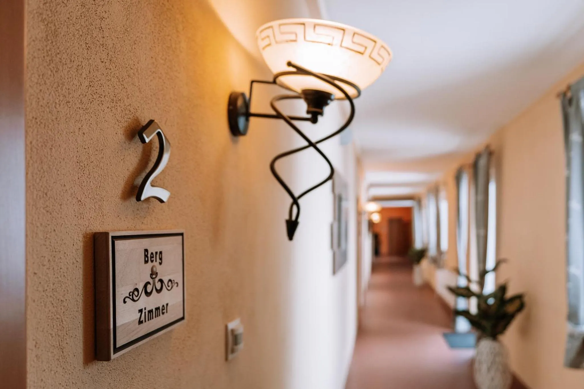 Property logo or sign in Hotel Garni Familie Gruber