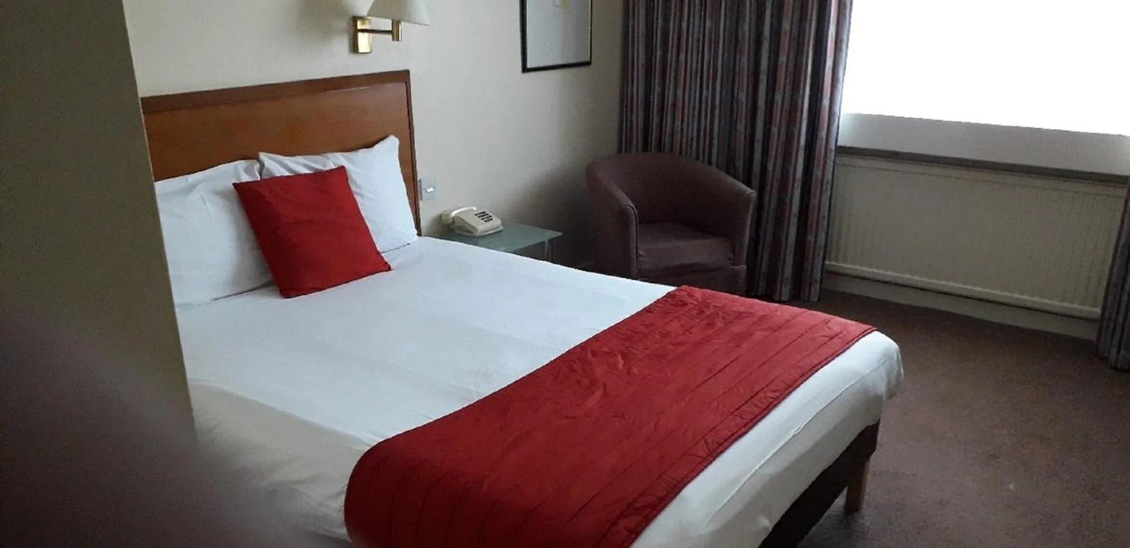 Bed in Coventry Hill Hotel
