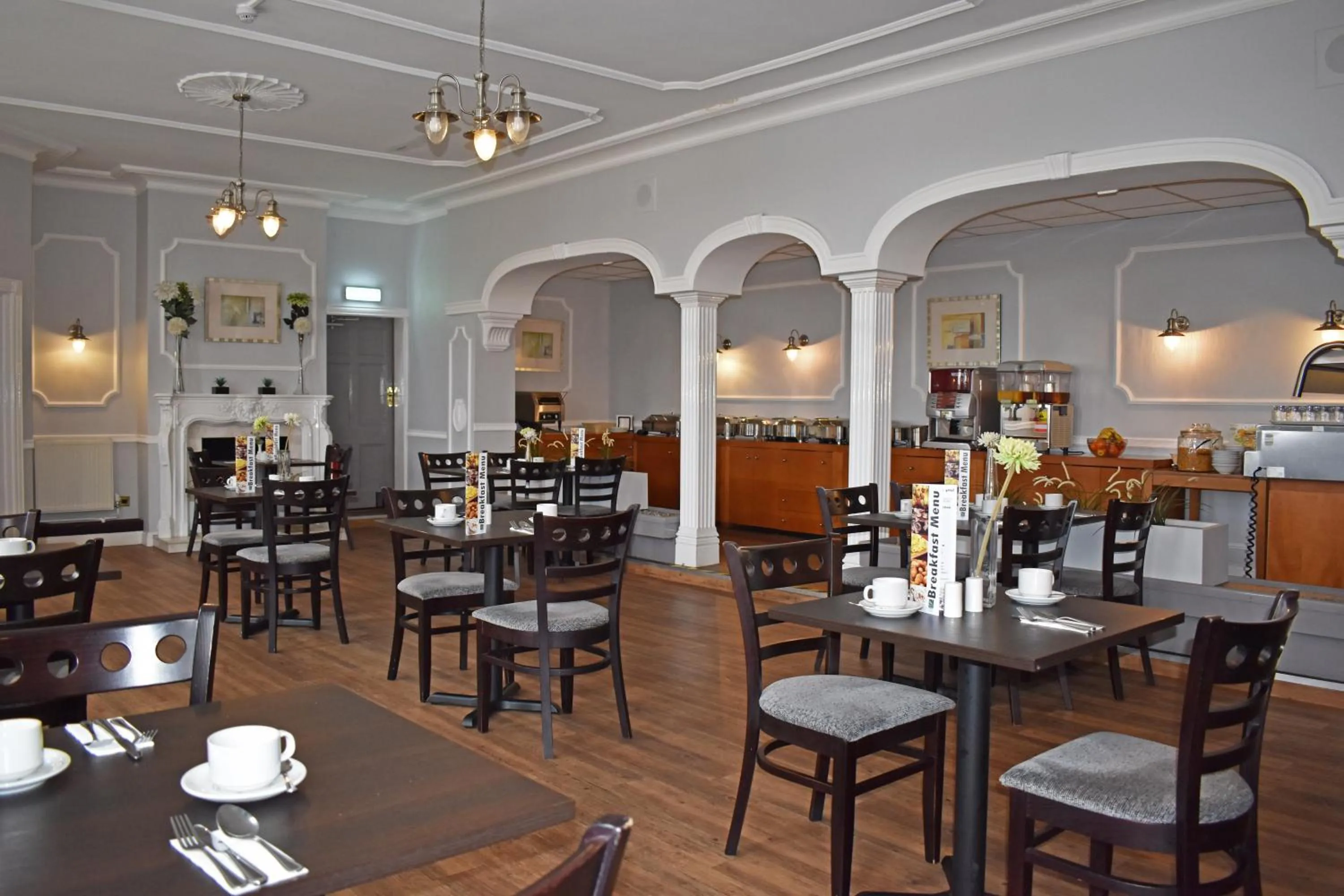 Restaurant/places to eat in Quality Hotel Coventry