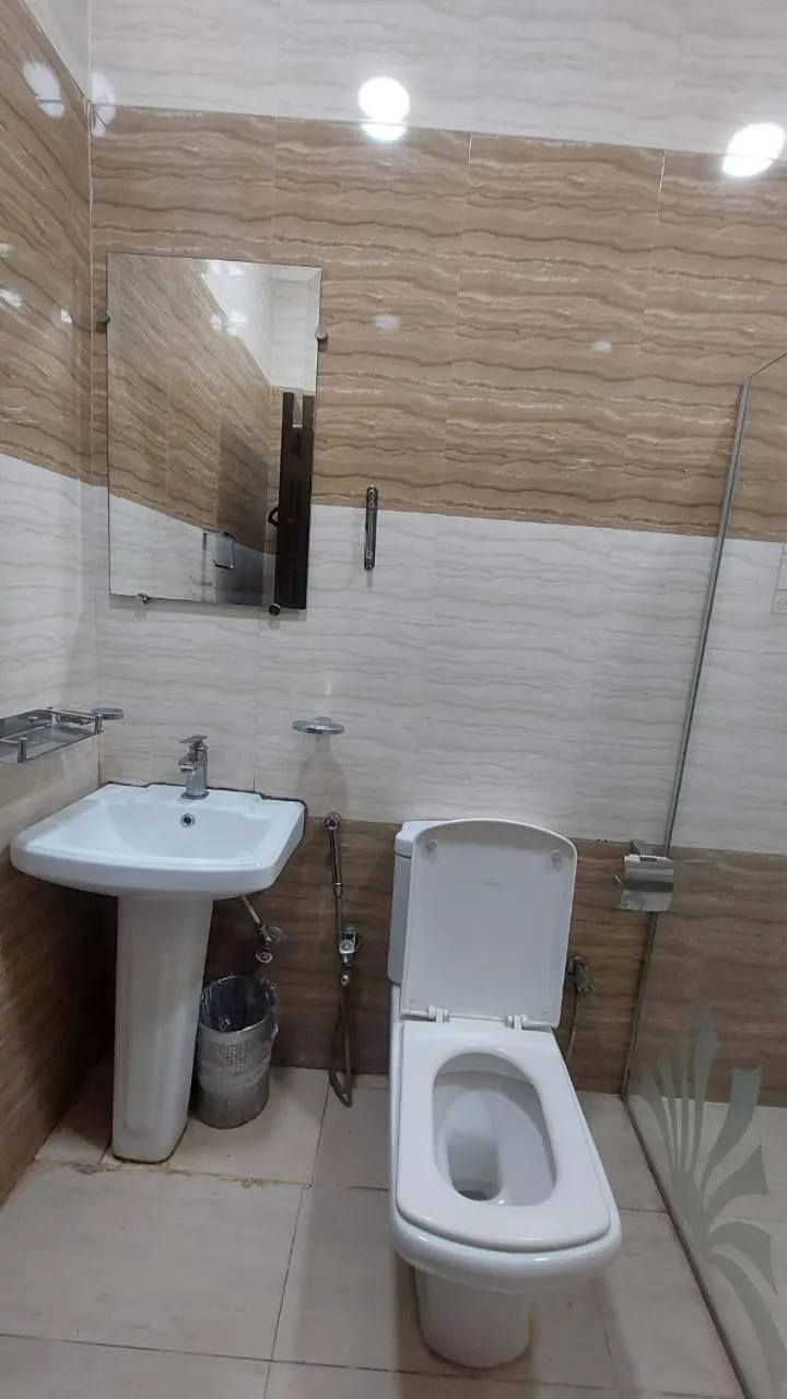 Javson Airport Hotel