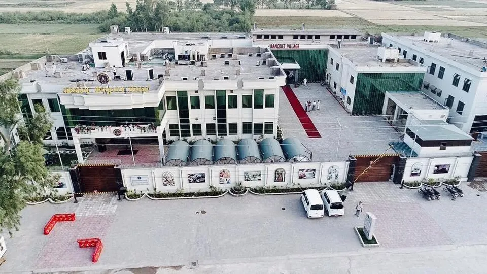 Javson Airport Hotel