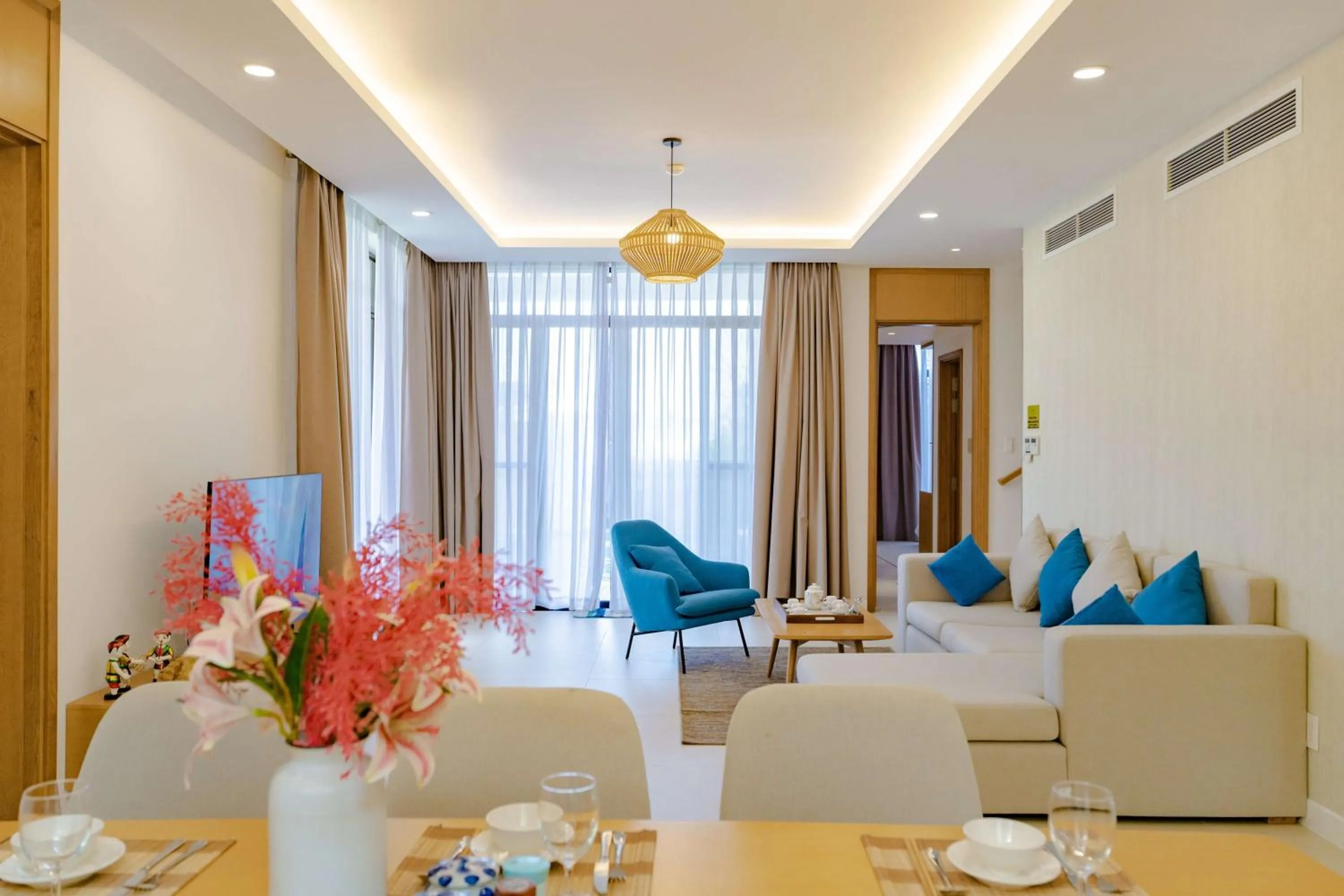 Living room in Hese Pool Villas & Resort Cam Ranh