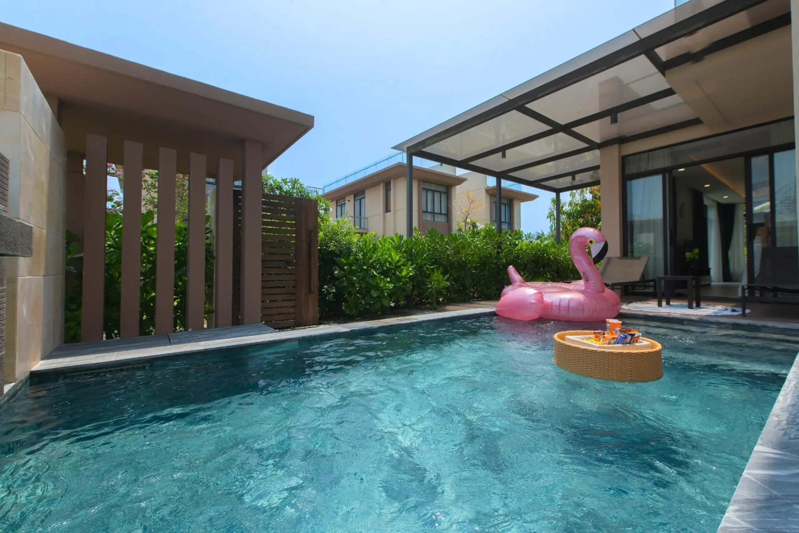 Four-Bedroom Villa with Private Pool in Hese Pool Villas & Resort Cam Ranh Four-Bedroom Villa with Private Pool in Hese Pool Villas & Resort Cam Ranh