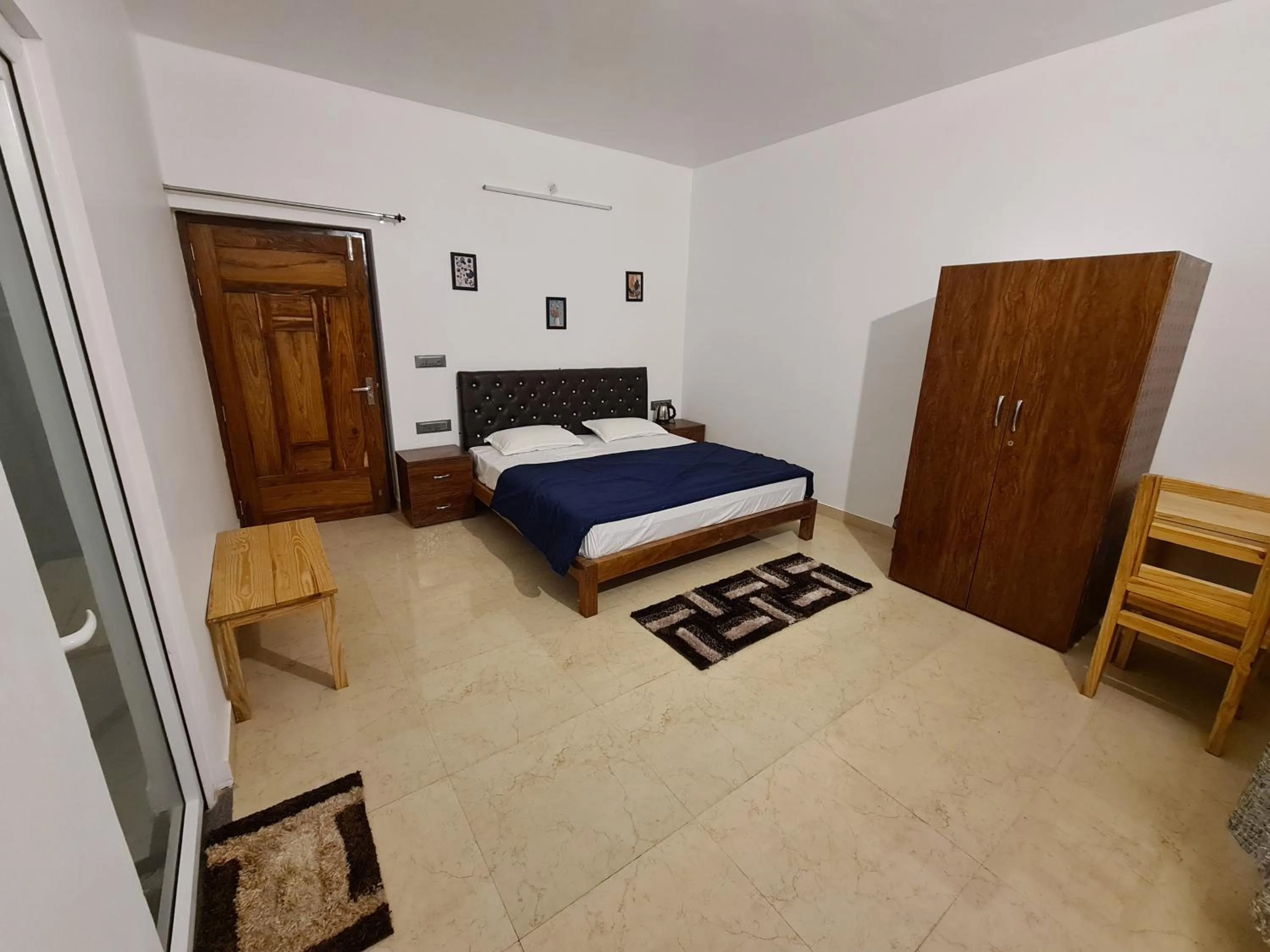 Bedroom, Bed in Abhi's Cottage