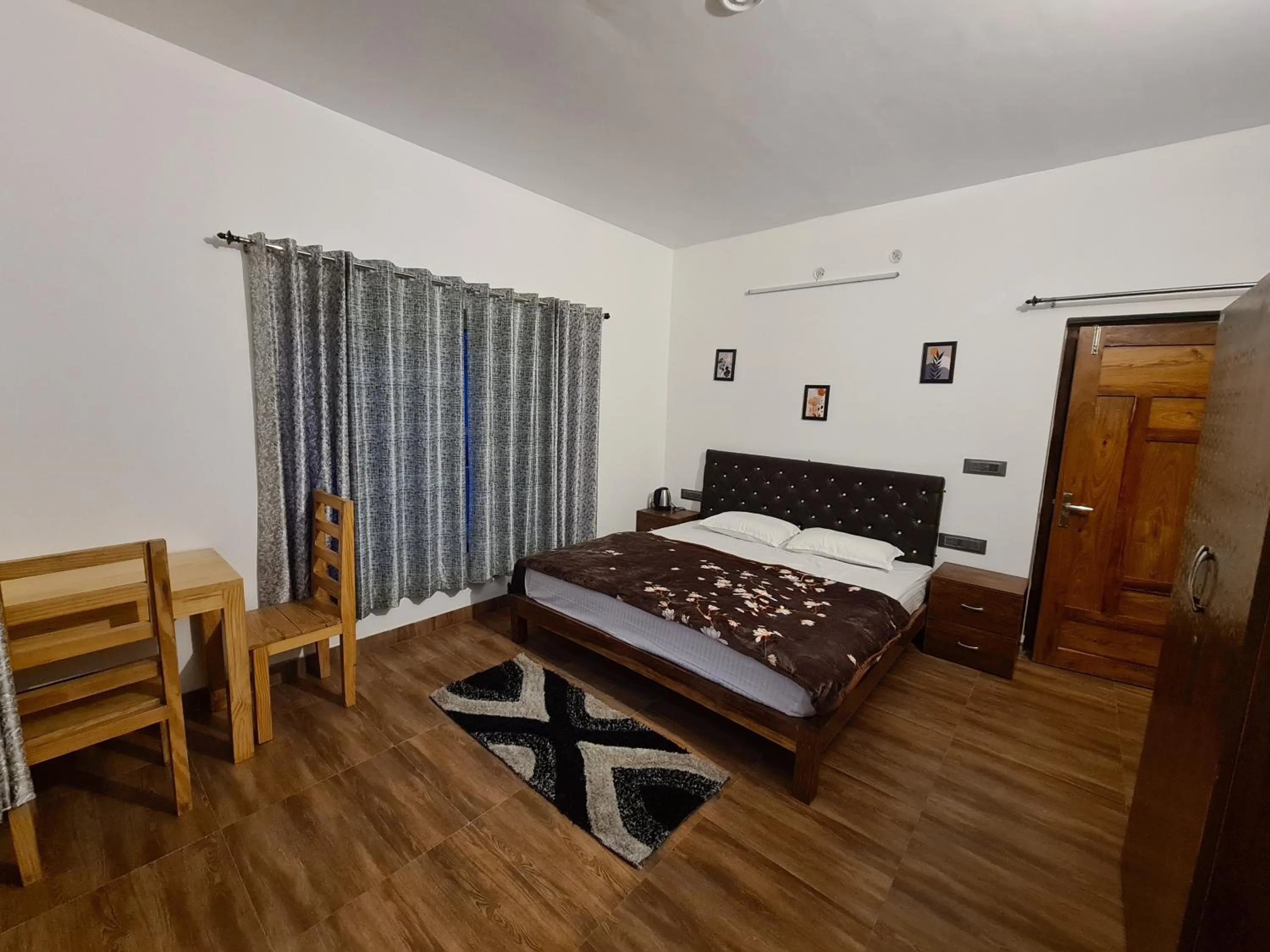 Bed in Abhi's Cottage