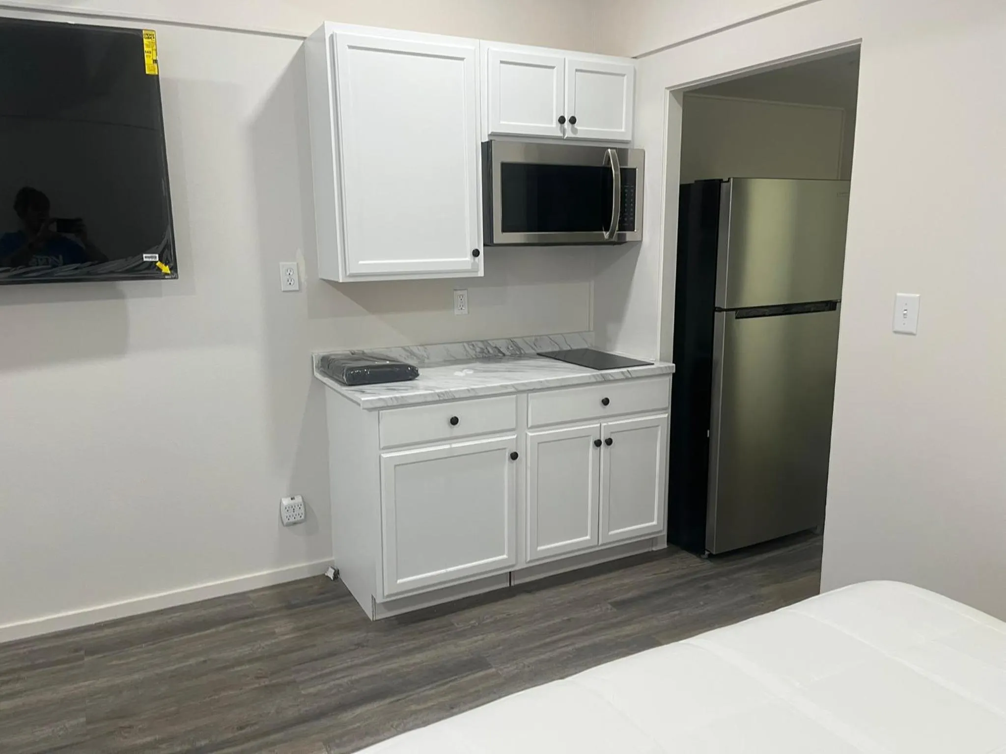 Kitchen or kitchenette in St Croix Suites - St Croix Falls