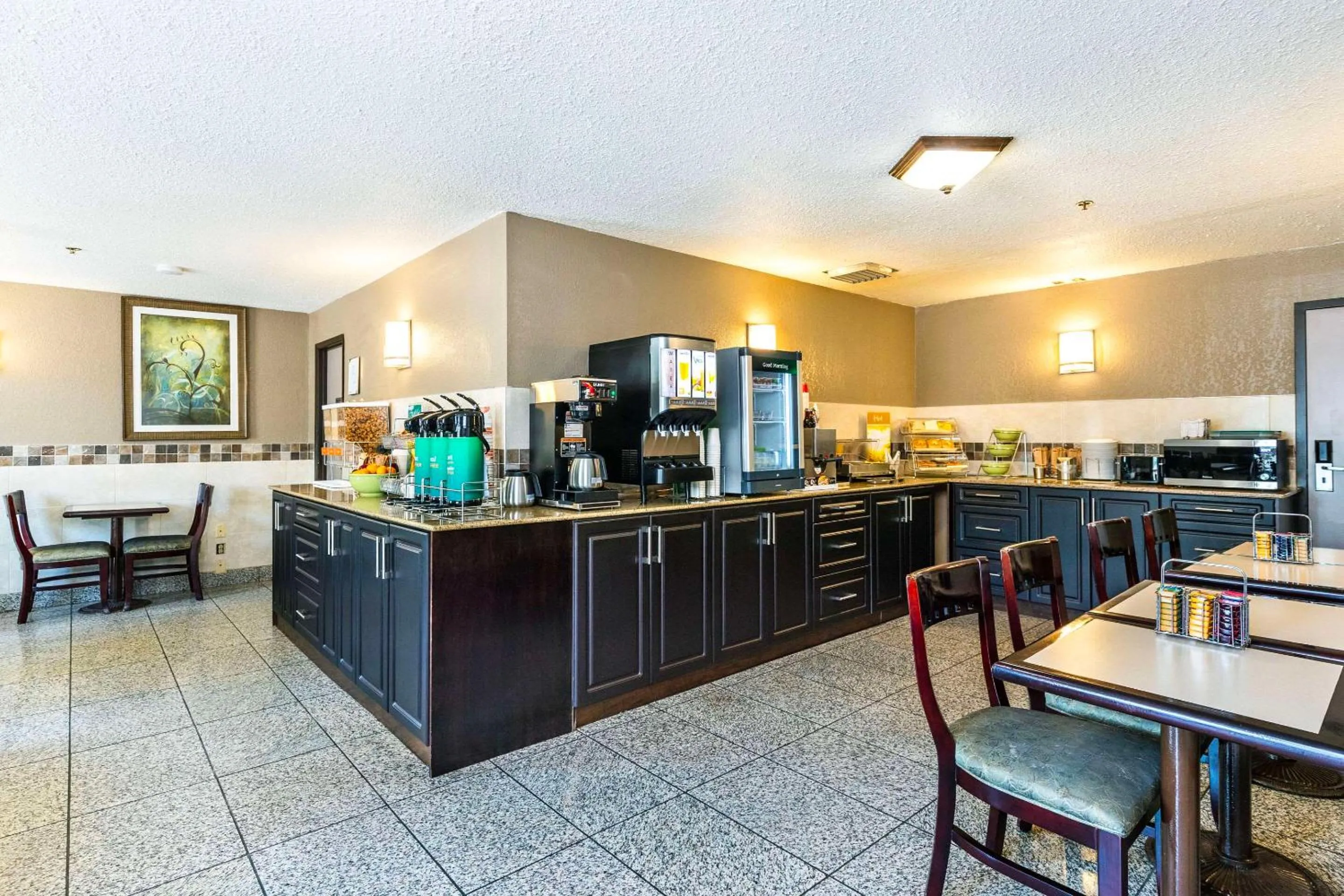 Breakfast in Quality Inn & Suites Yorkton