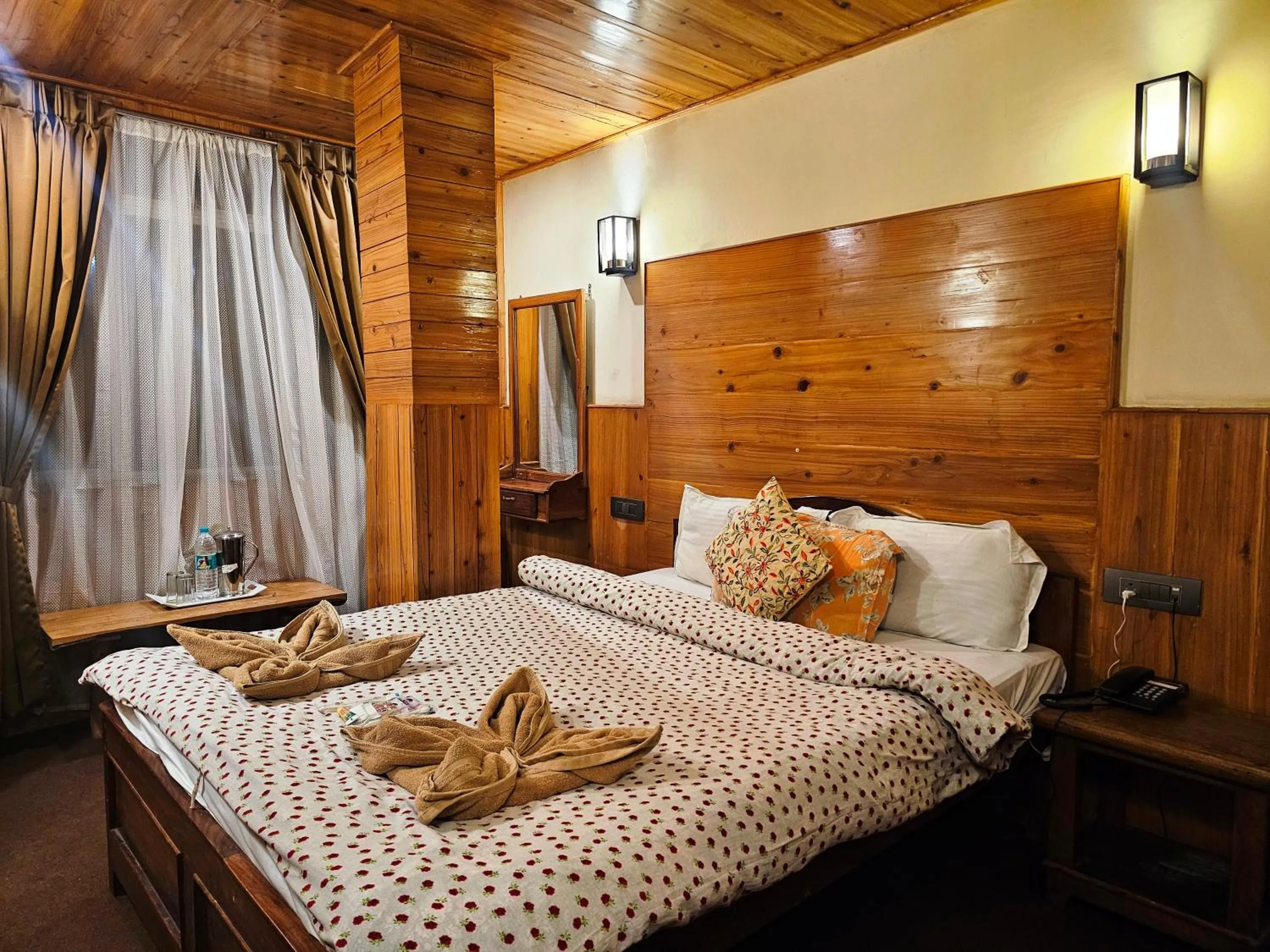 Bedroom in Hotel Golden Orchid