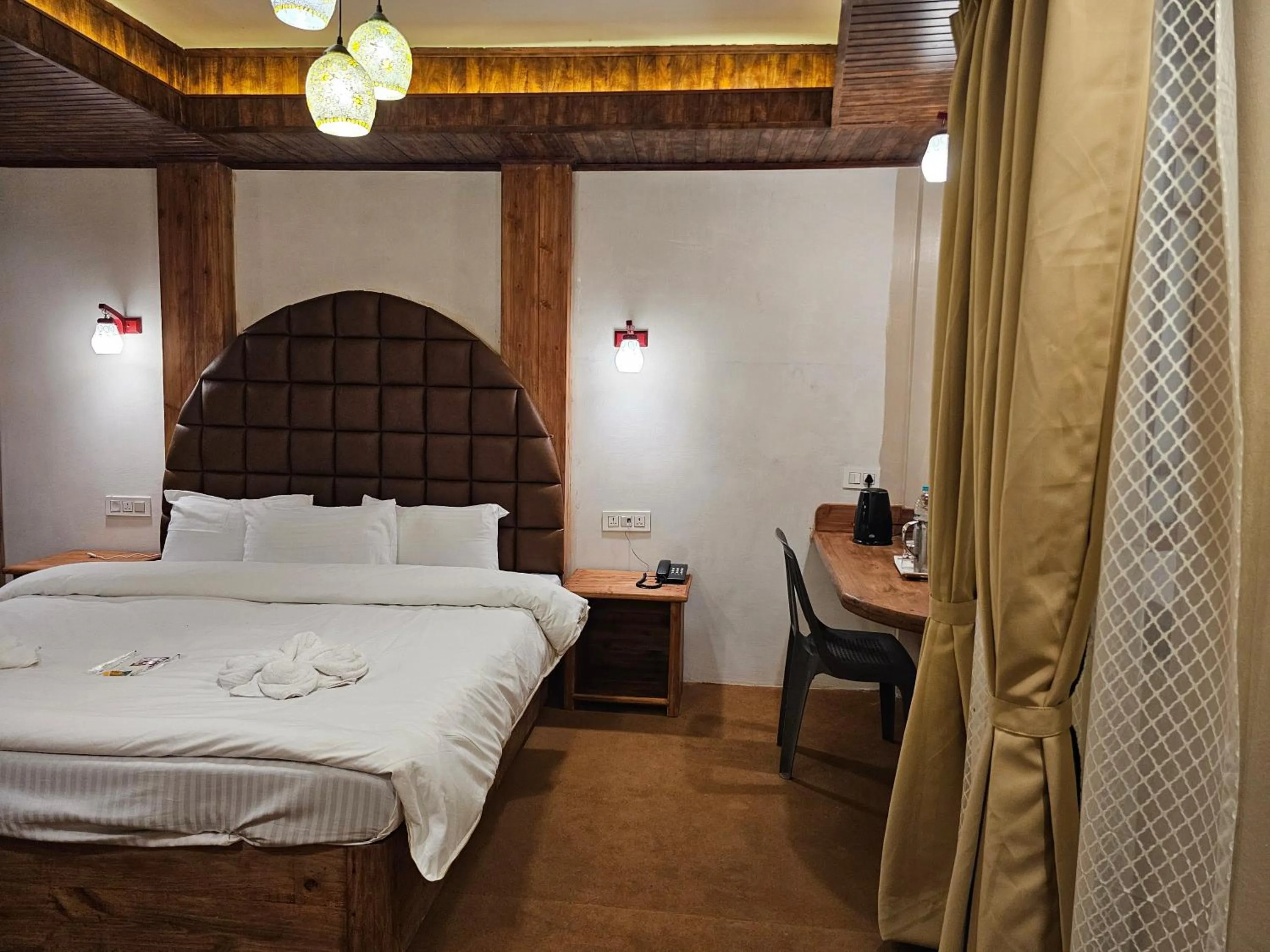 Bedroom in Hotel Golden Orchid