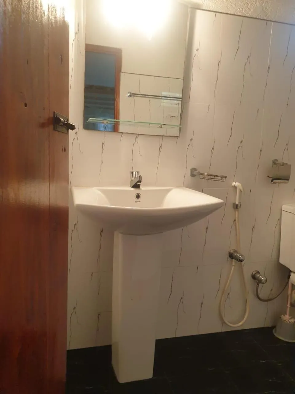 Bathroom in Beach Lagoon Guesthouse