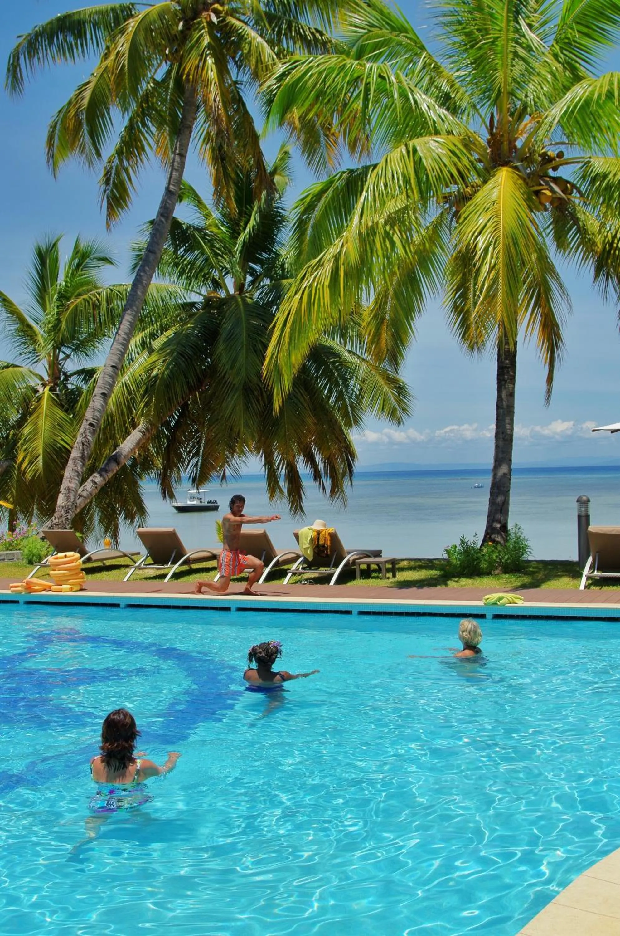 People in Mantis Soanambo Hotel And Spa