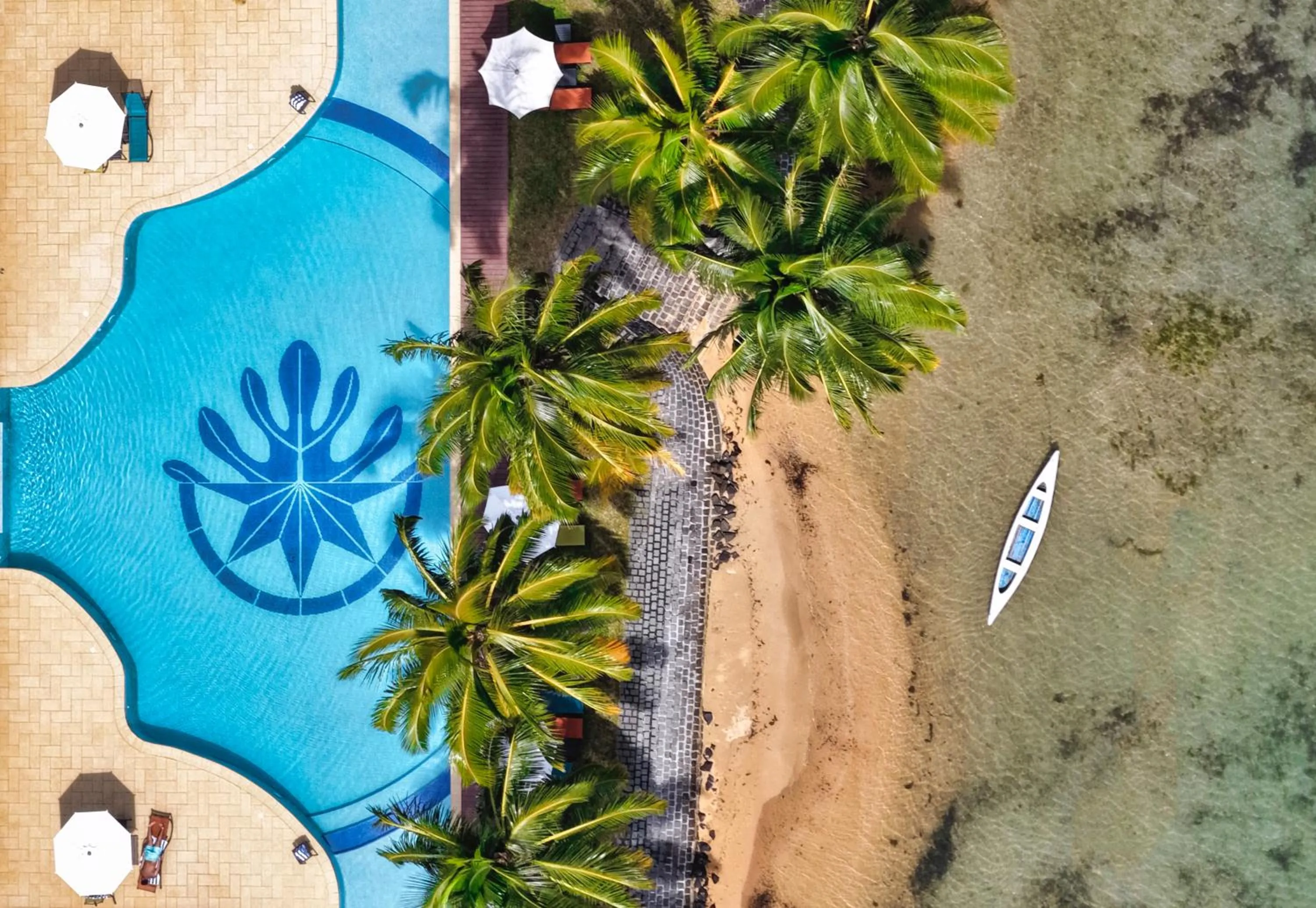 Pool view in Mantis Soanambo Hotel And Spa