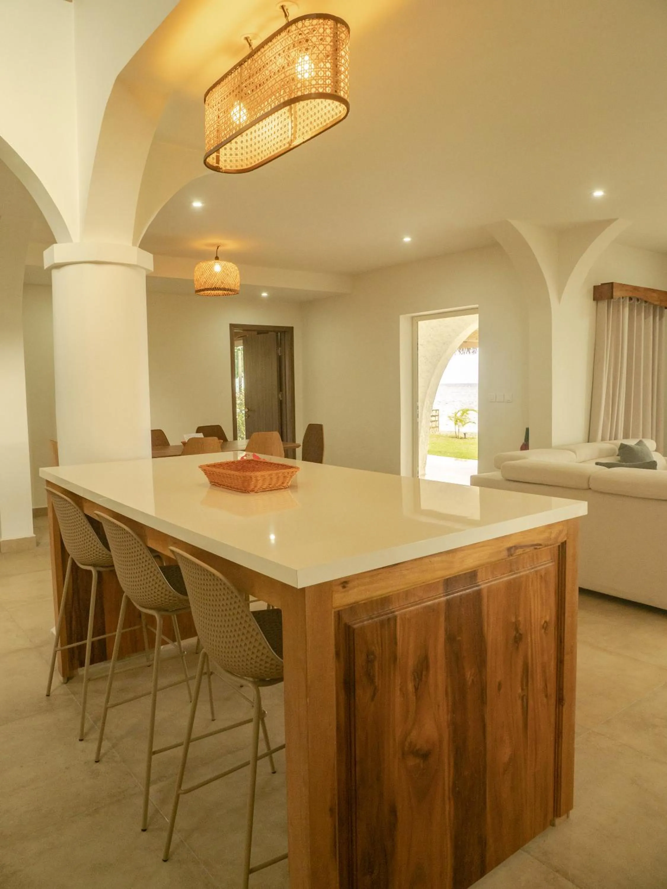 Dining area in Mantis Soanambo Hotel And Spa