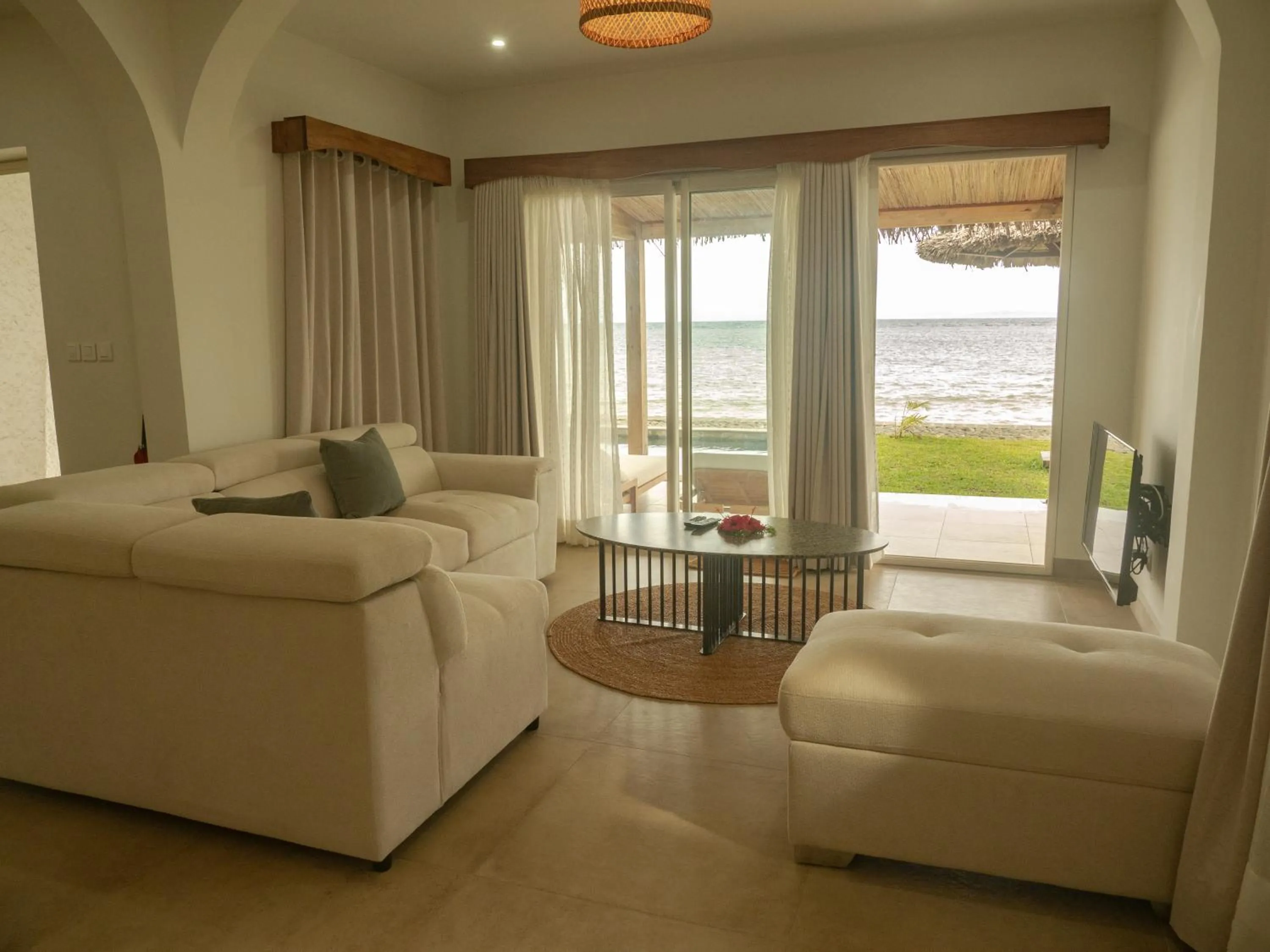 Seating area in Mantis Soanambo Hotel And Spa