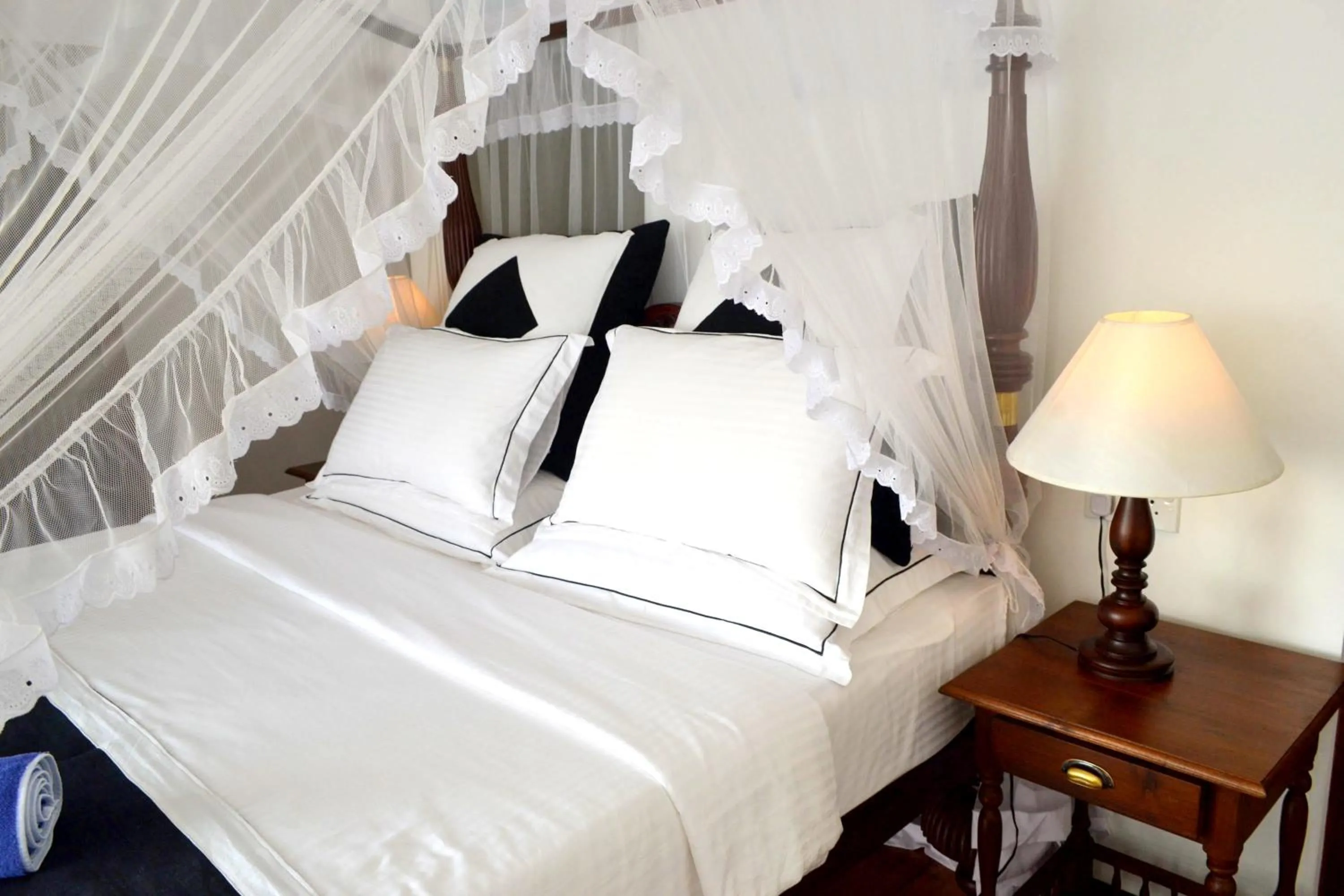 Bed in Sea World Boutique Hotel