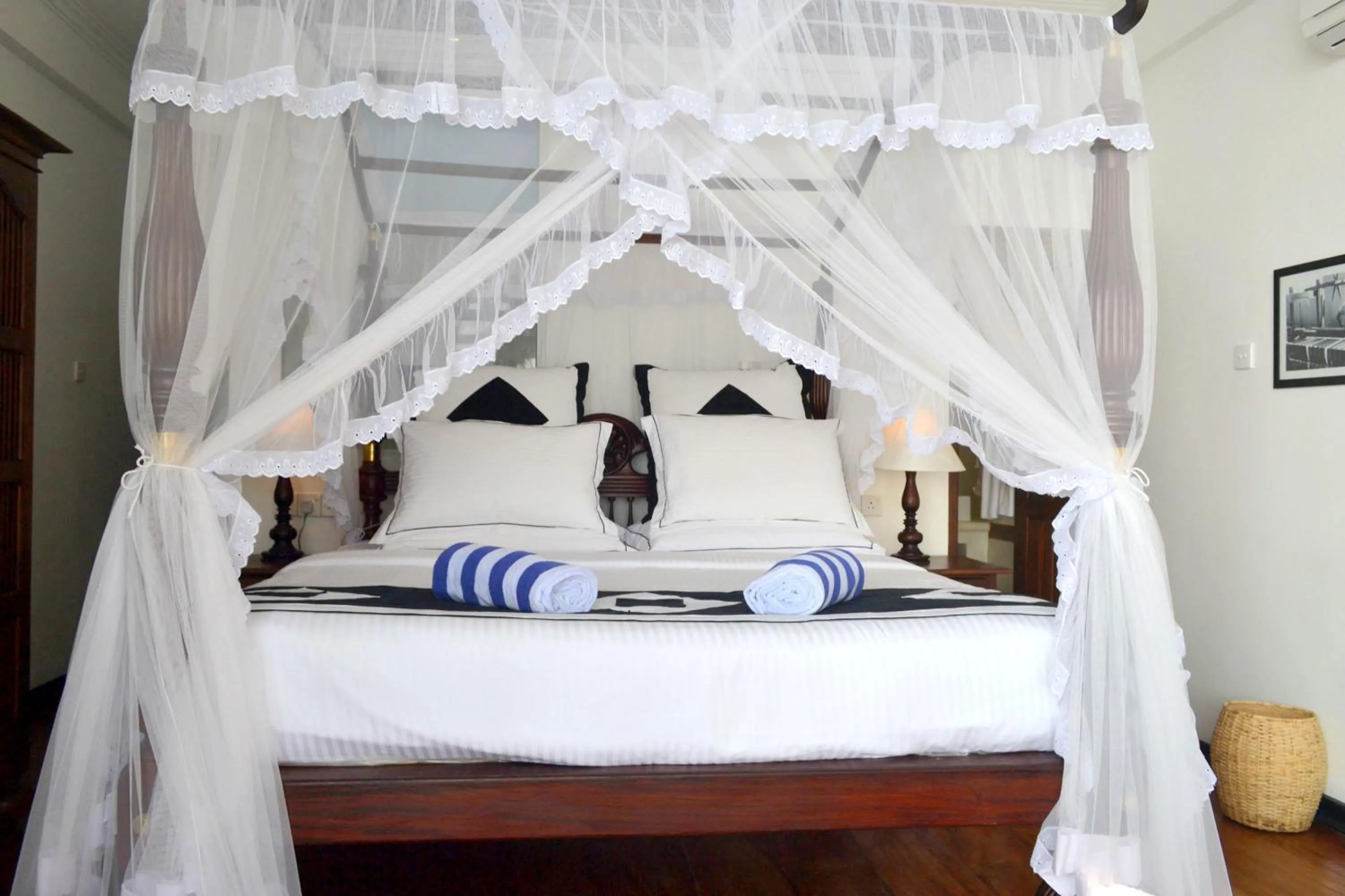 Bed in Sea World Boutique Hotel