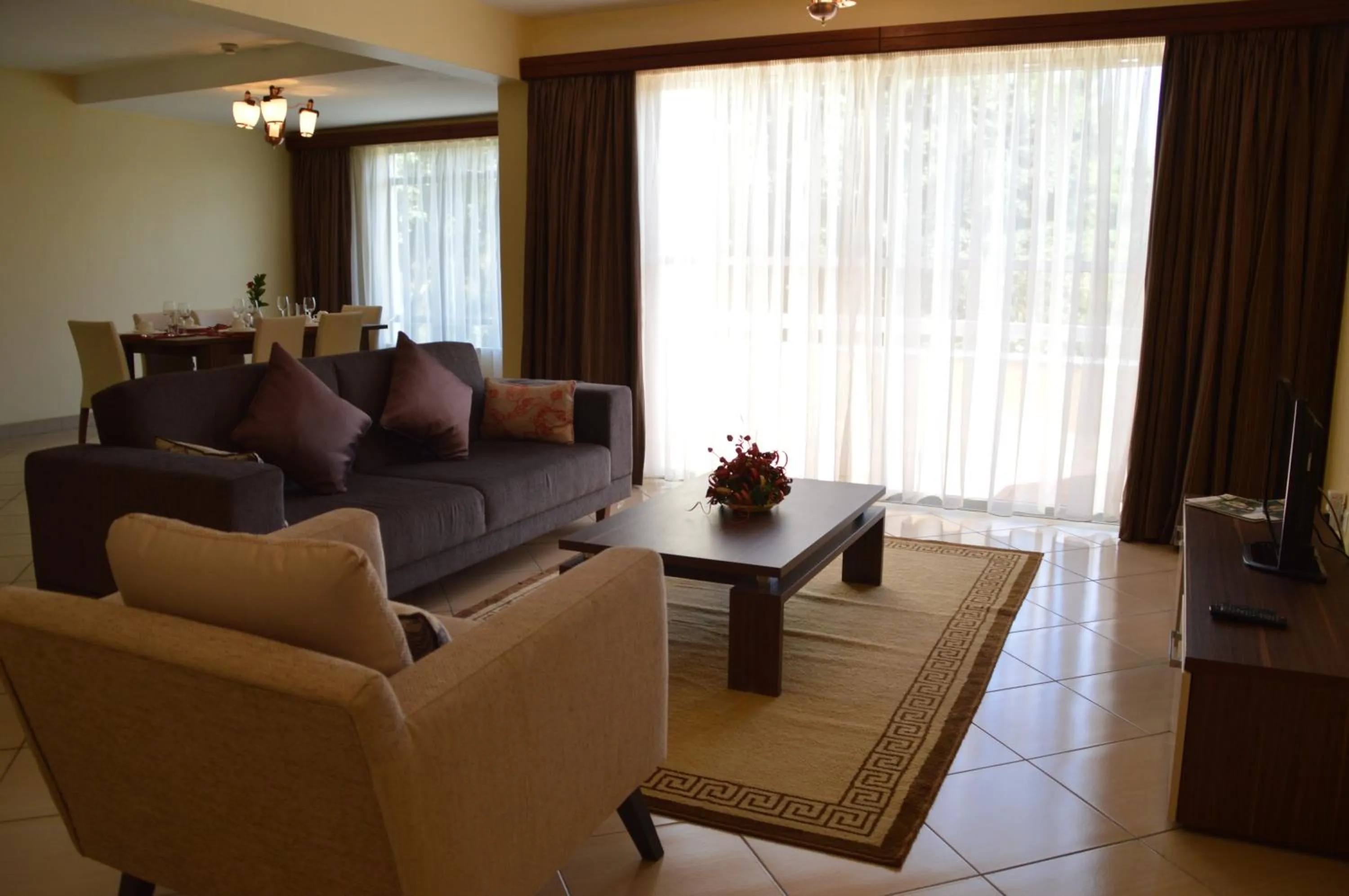 Day in Norfolk Towers Serviced Apartment -Nairobi, City Centre CBD