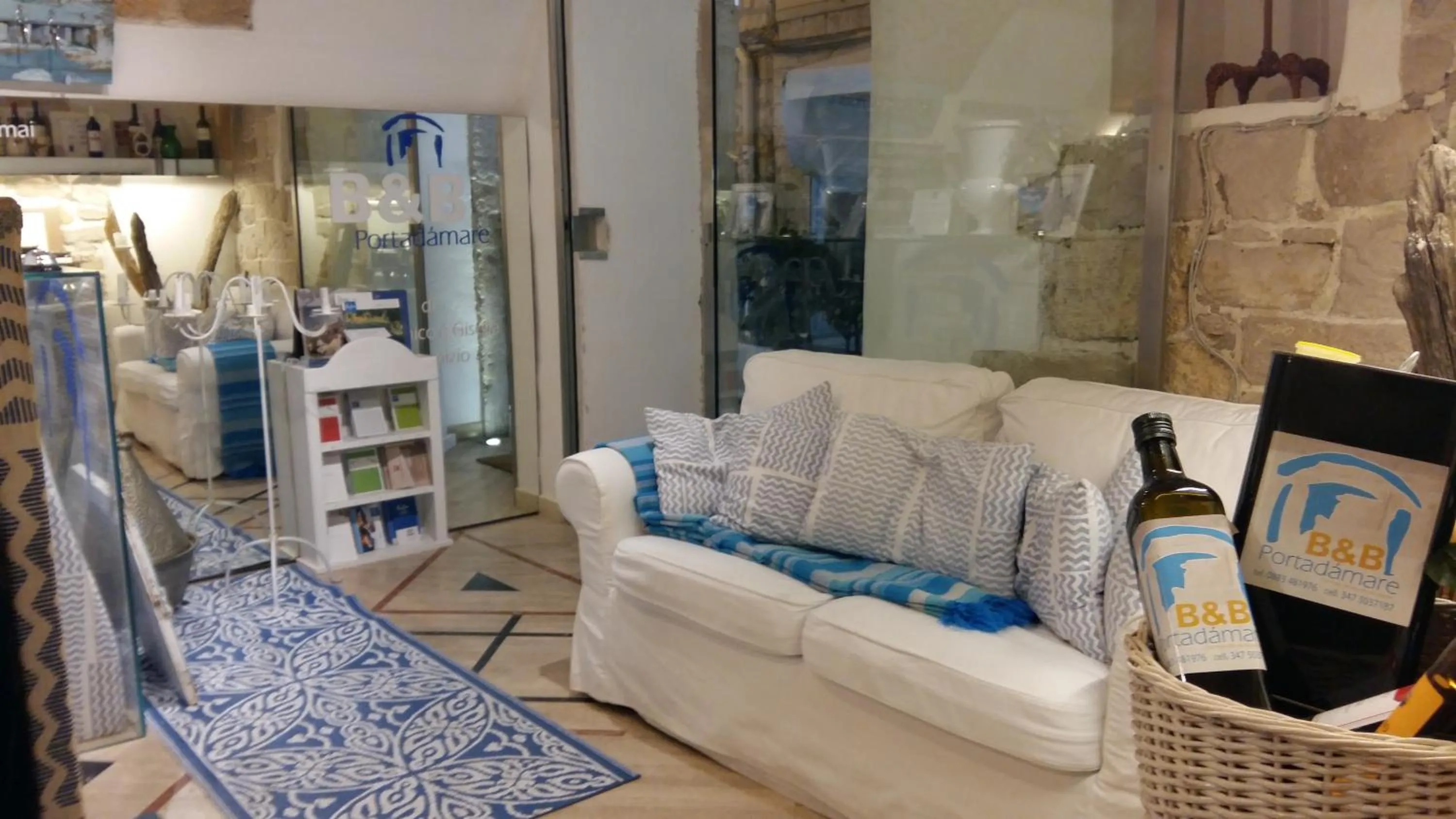 Internal: Not applicable to any particular room in Portadamare