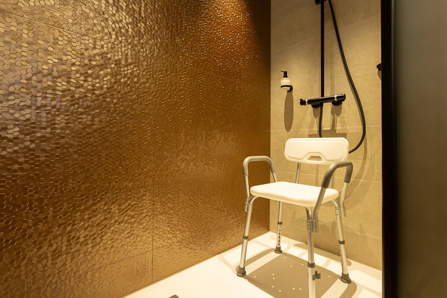 Shower in Beachfront Boutiquehotel