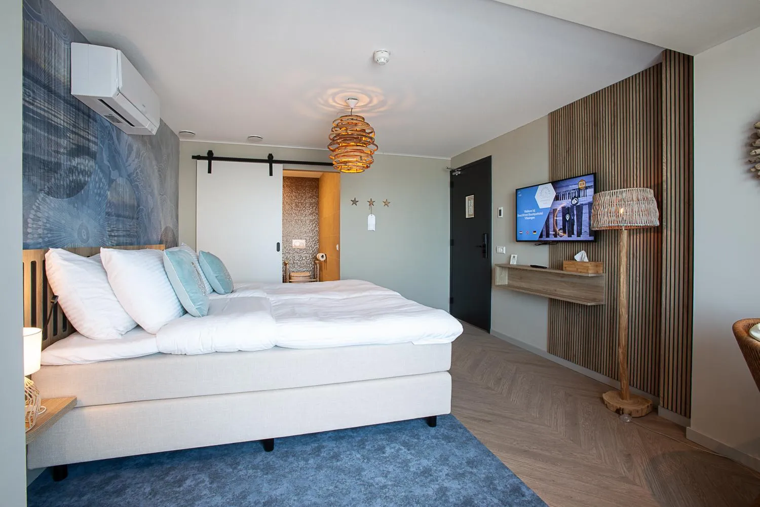 Bed in Beachfront Boutiquehotel