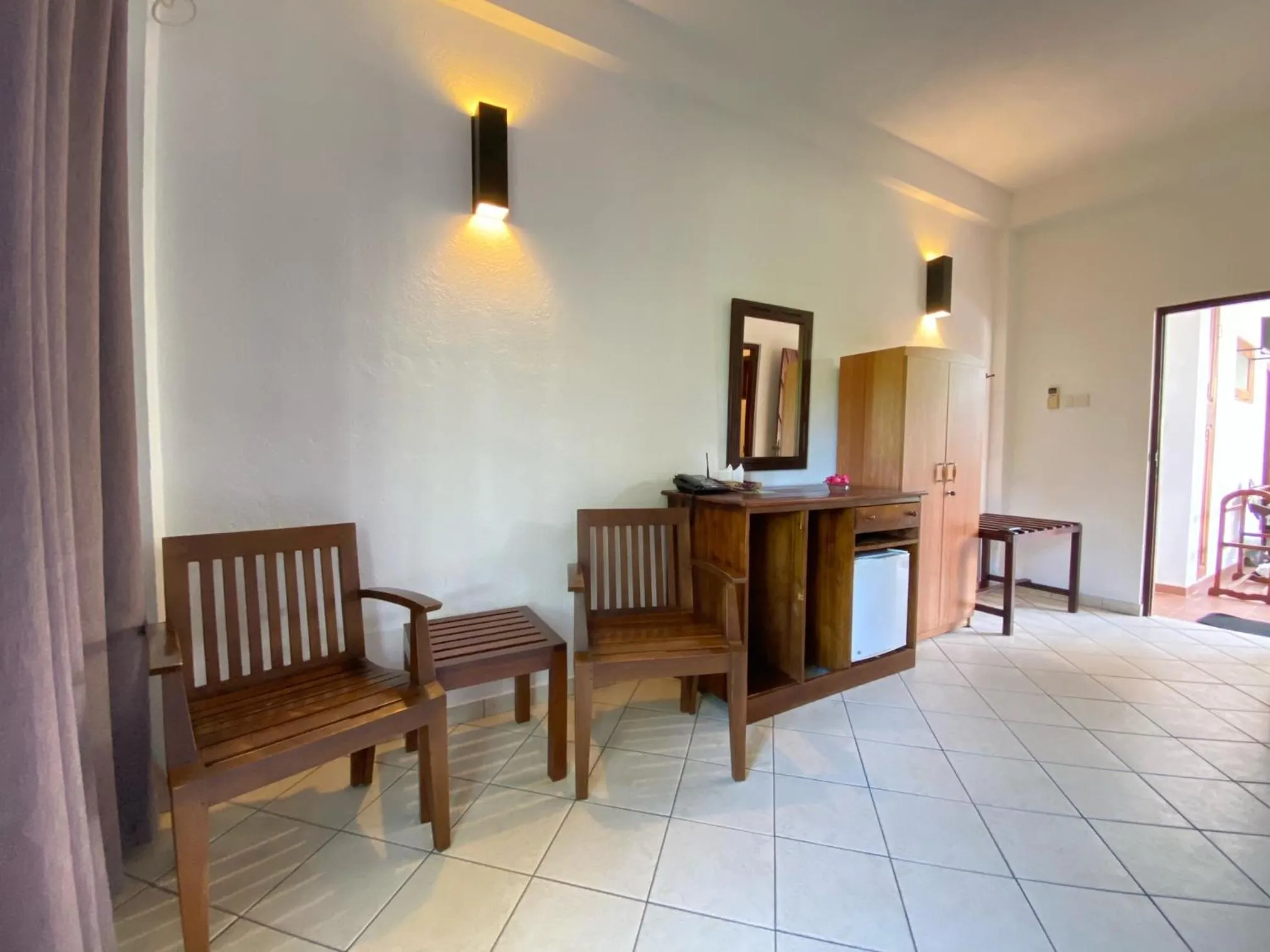Bedroom in Unawatuna Nor Lanka Hotel