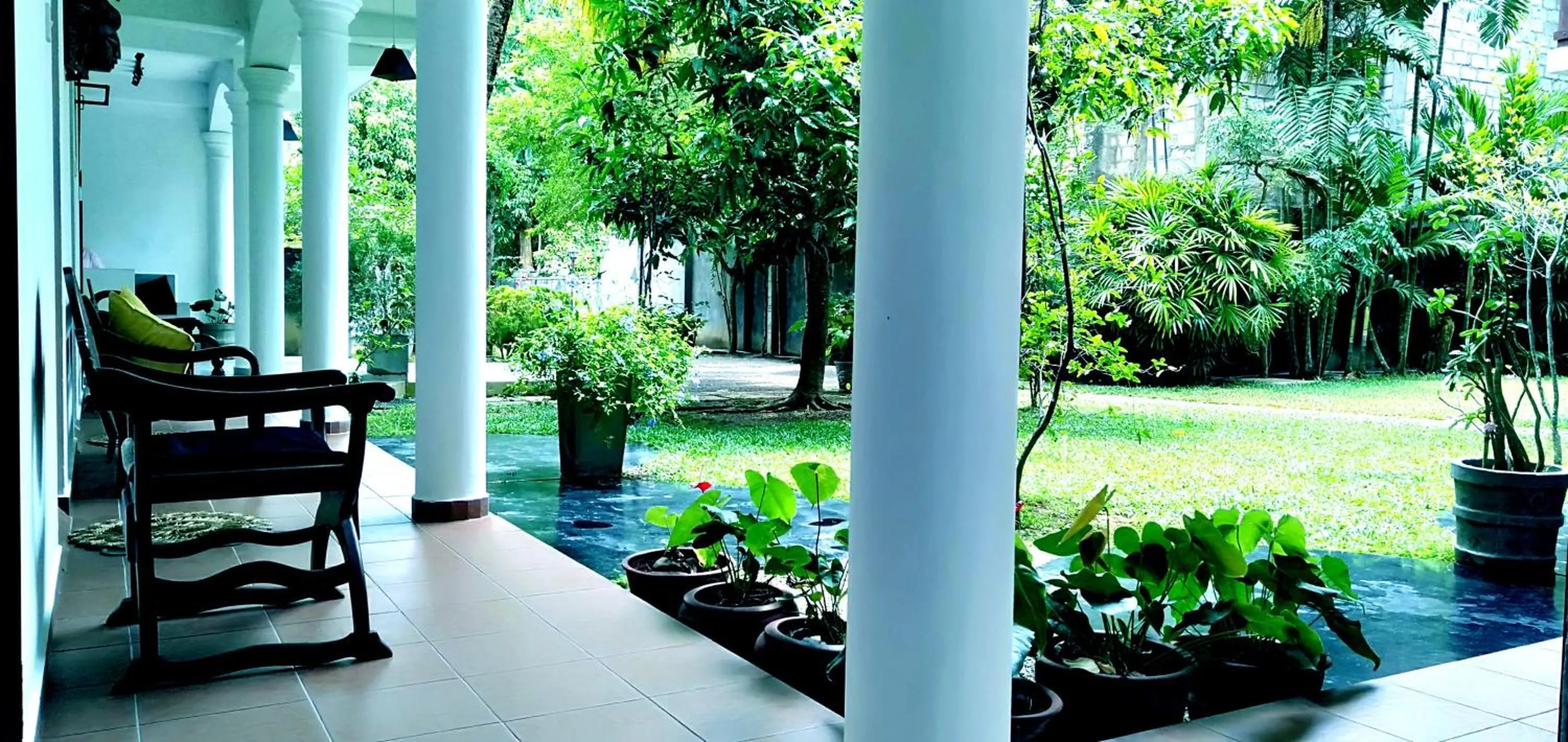 Patio in Unawatuna Nor Lanka Hotel