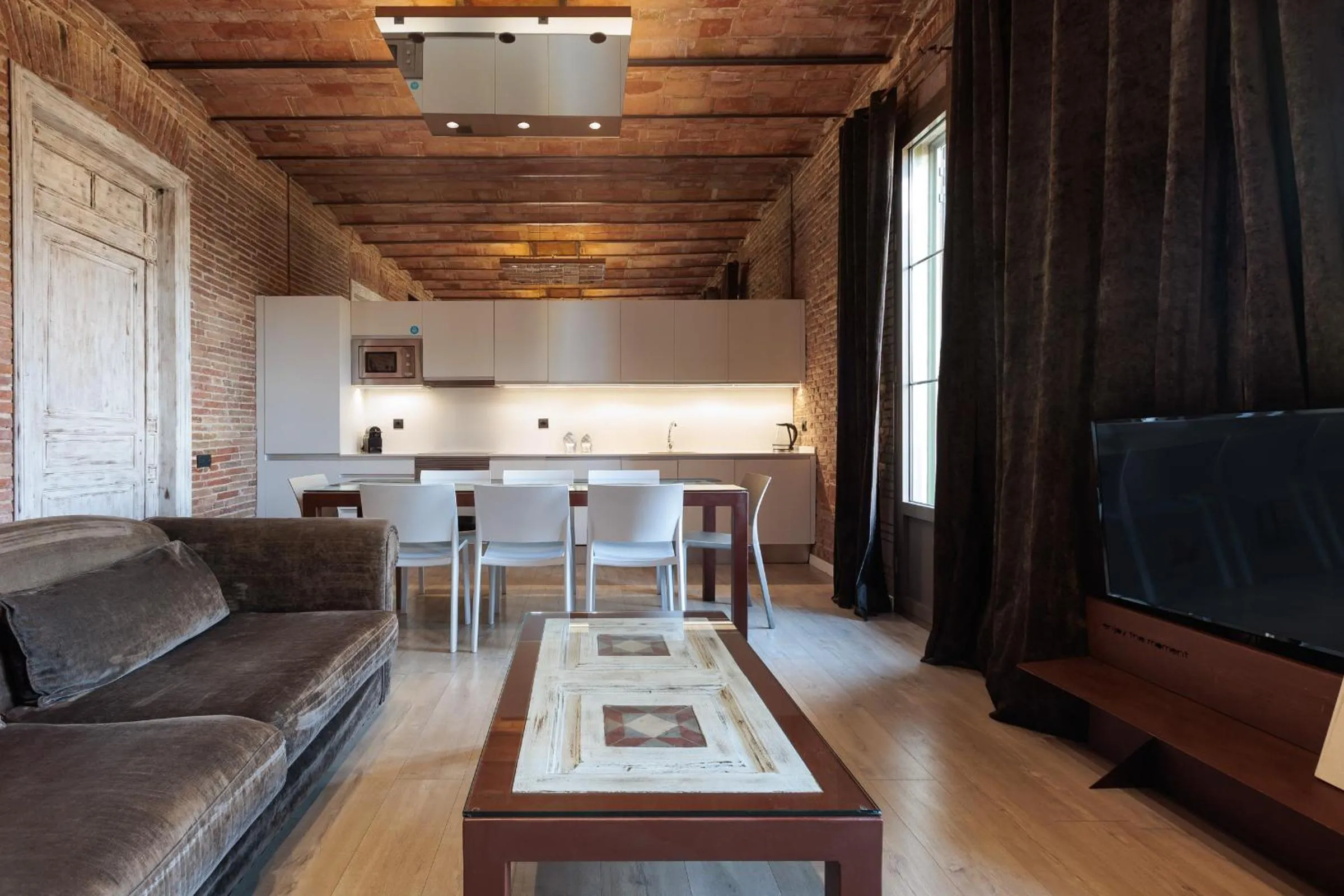 Enjoybcn Miro Apartments