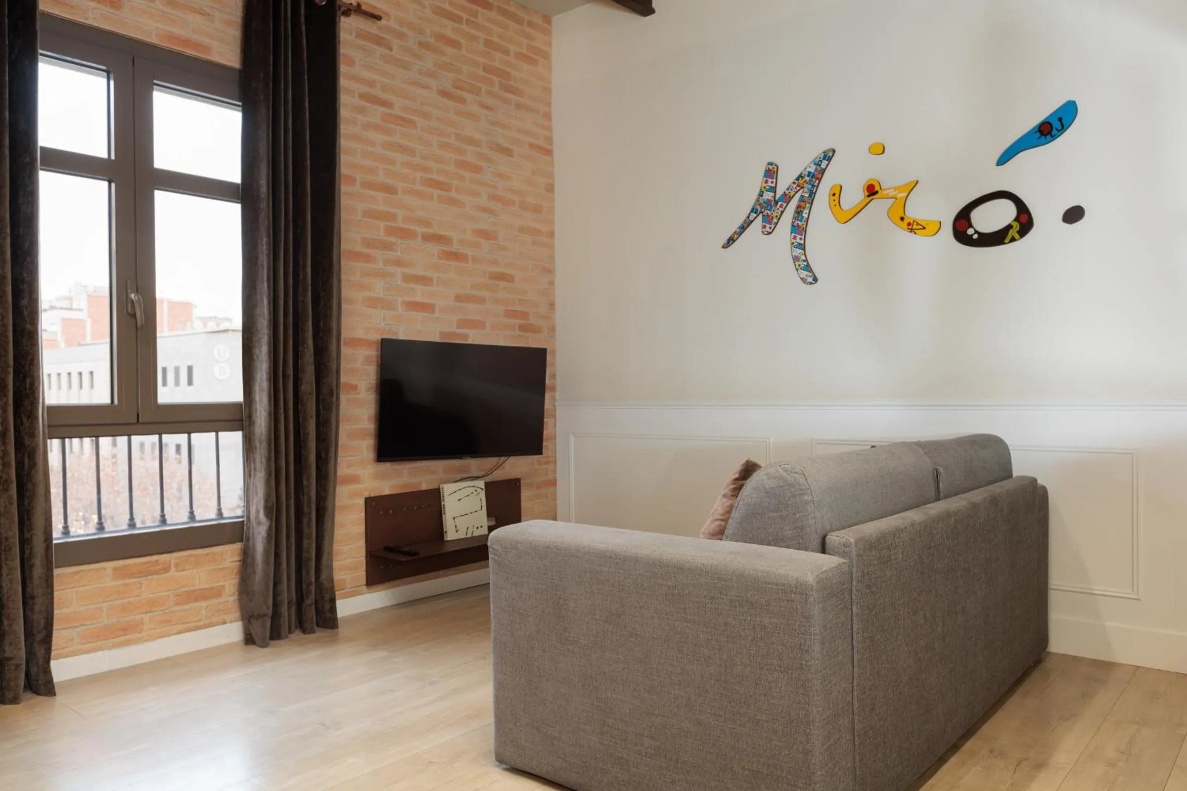 Enjoybcn Miro Apartments