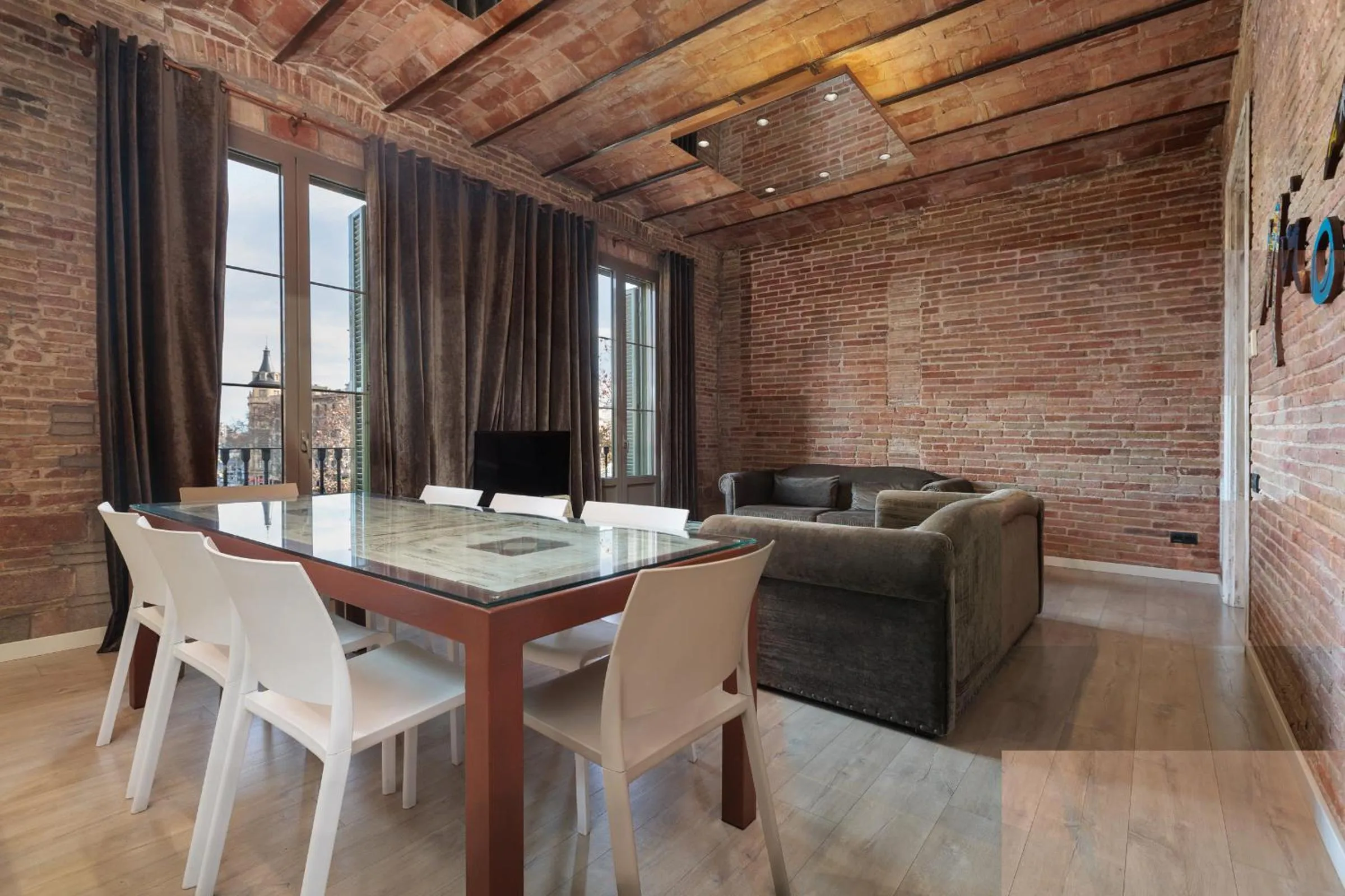 Enjoybcn Miro Apartments