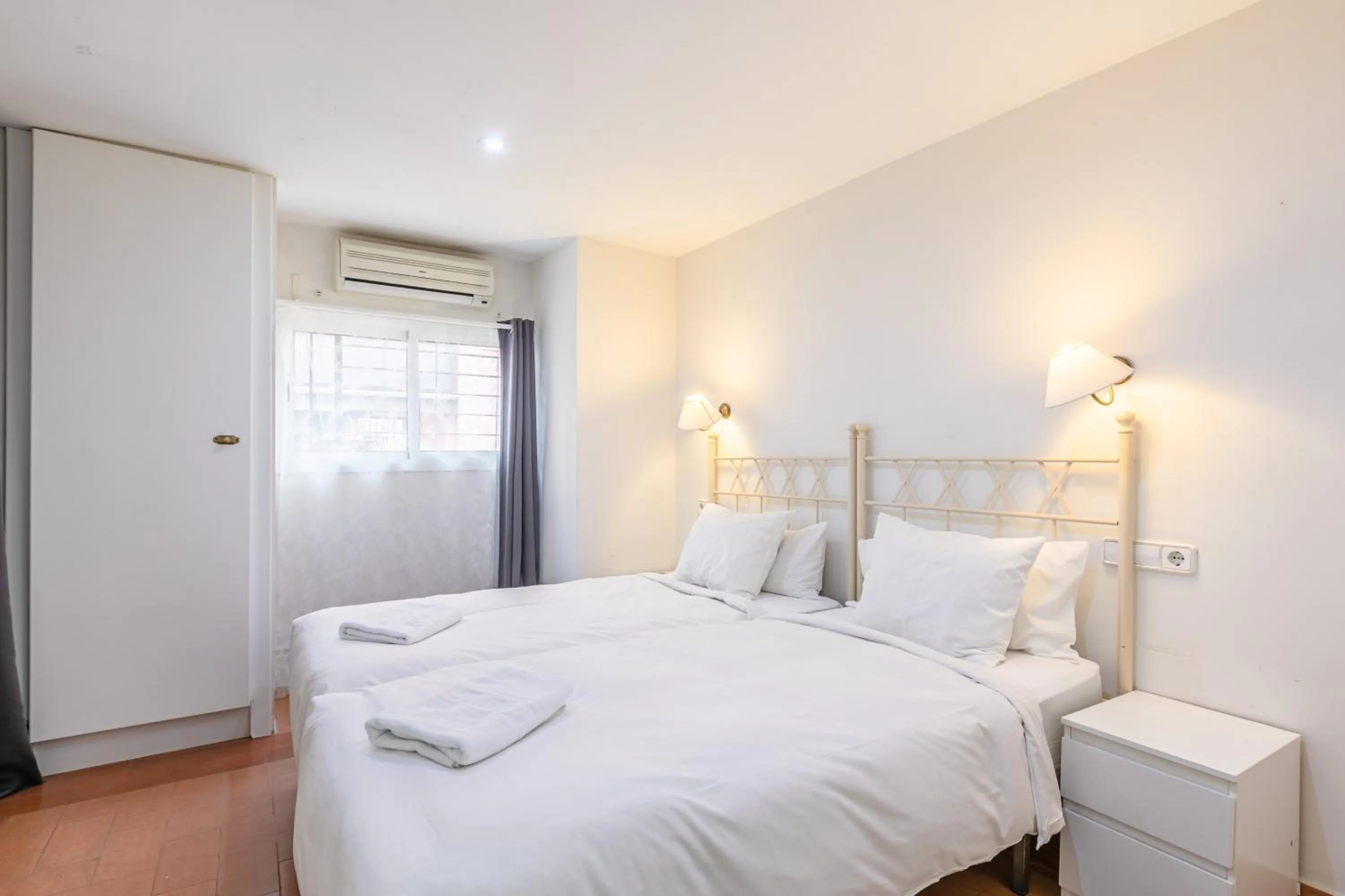 Bed in Las Casas de Moratin