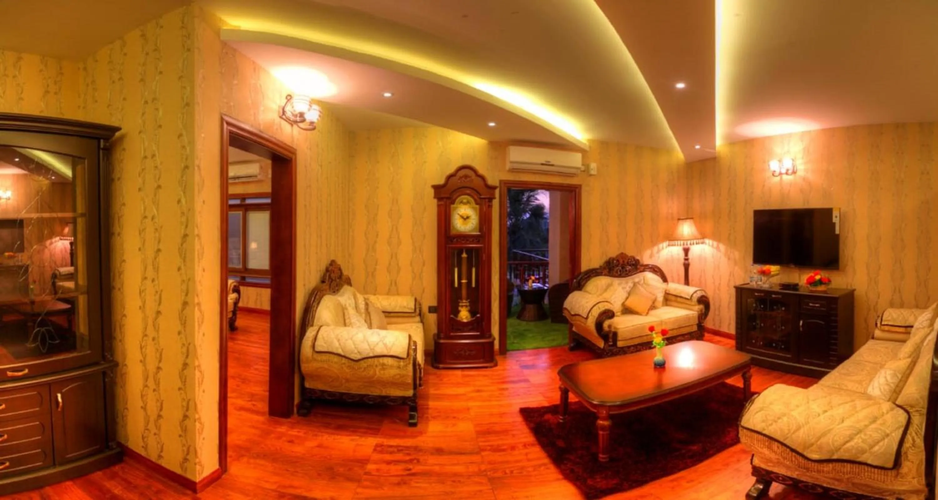 Bedroom in Jal Mahal Resort and Spa