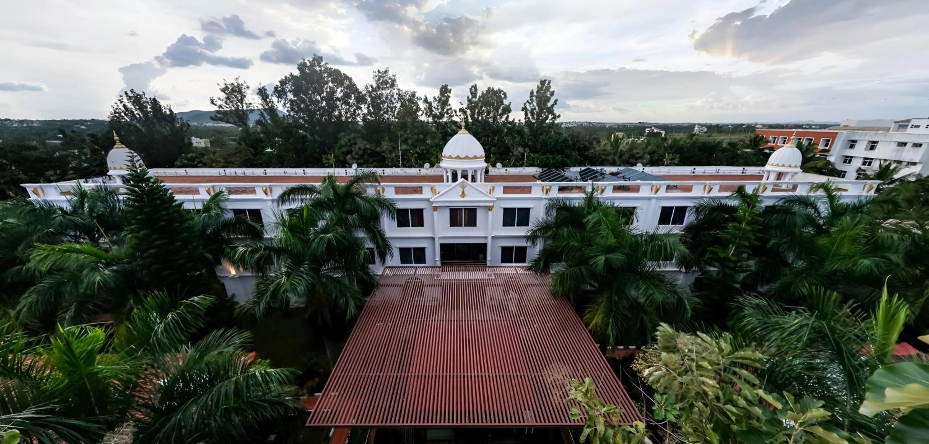 Property building in Jal Mahal Resort and Spa